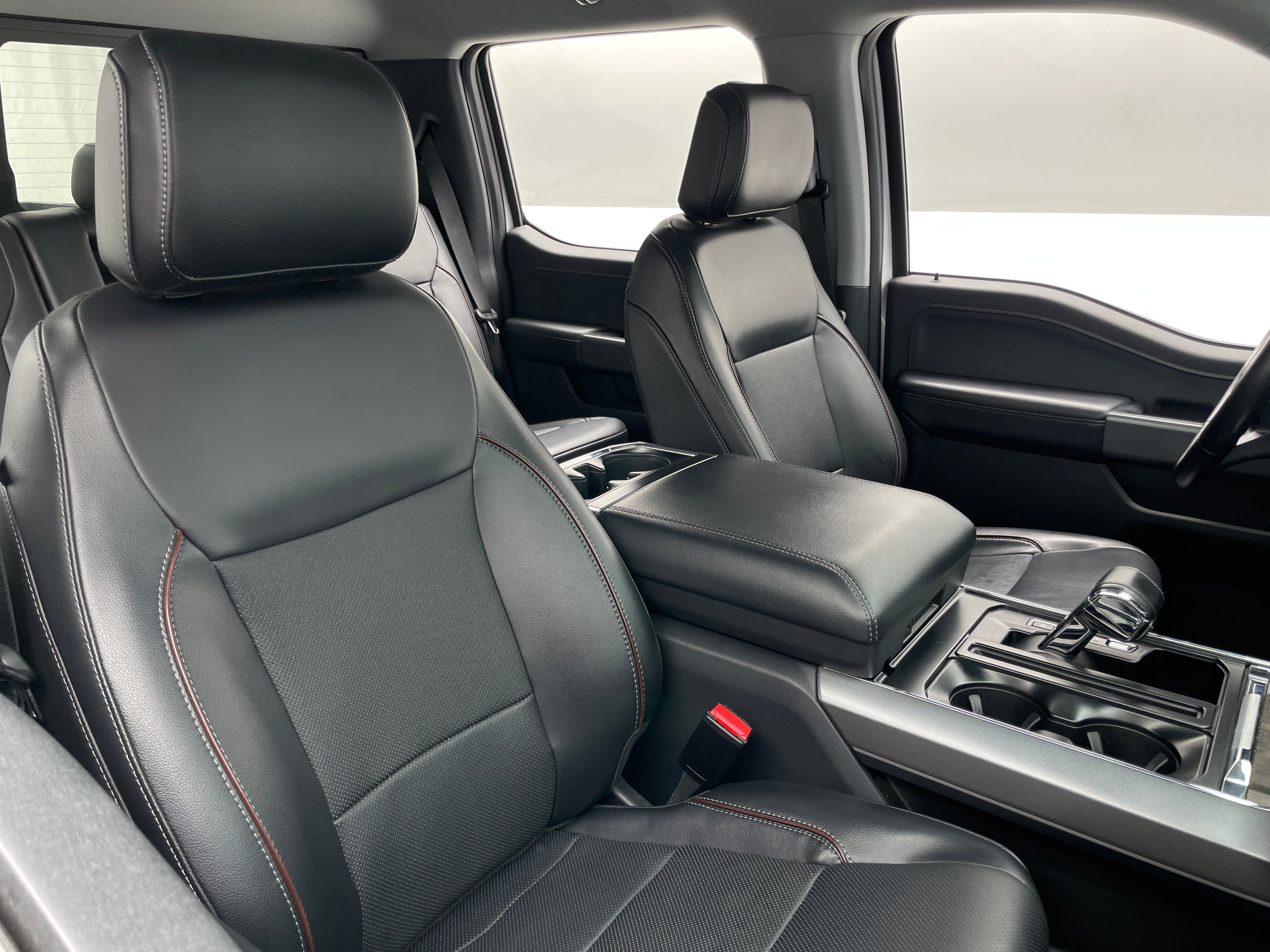 2023 Ford F-150 Lariat - Photo 3