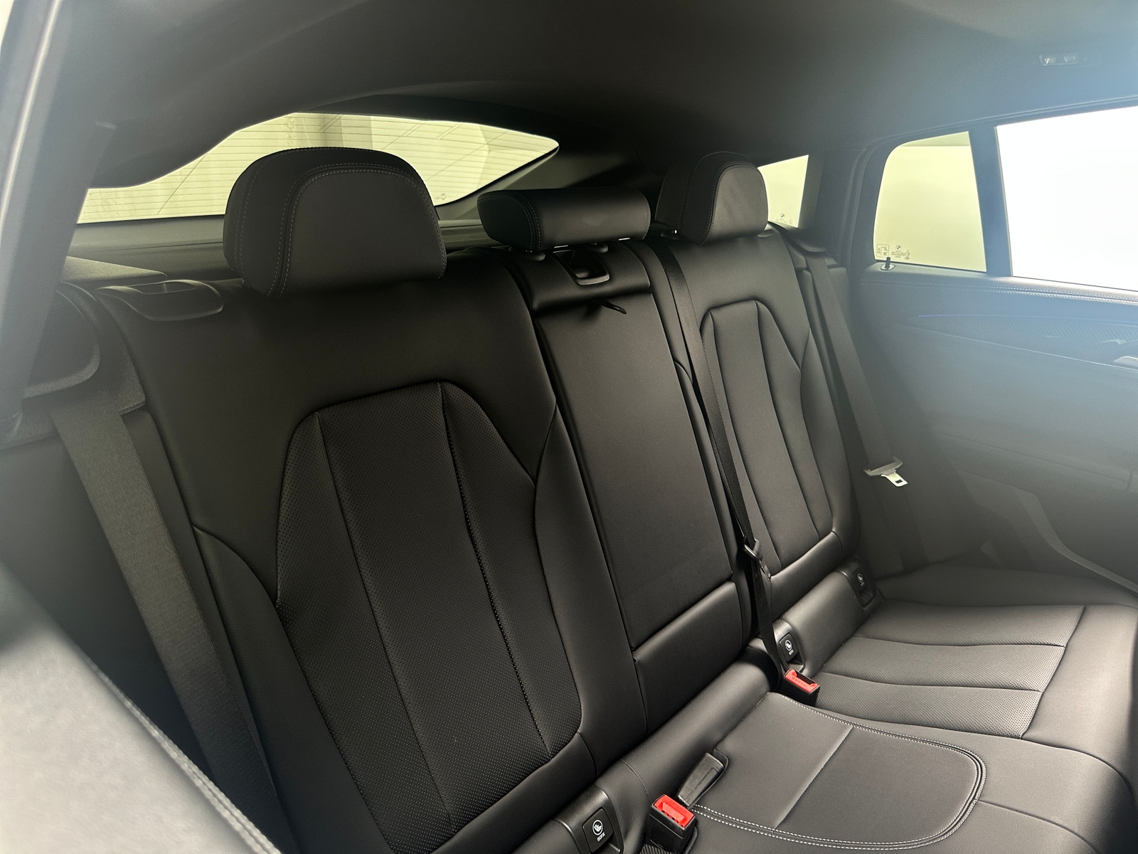 Thumbnail: 2024 BMW X4 - 5