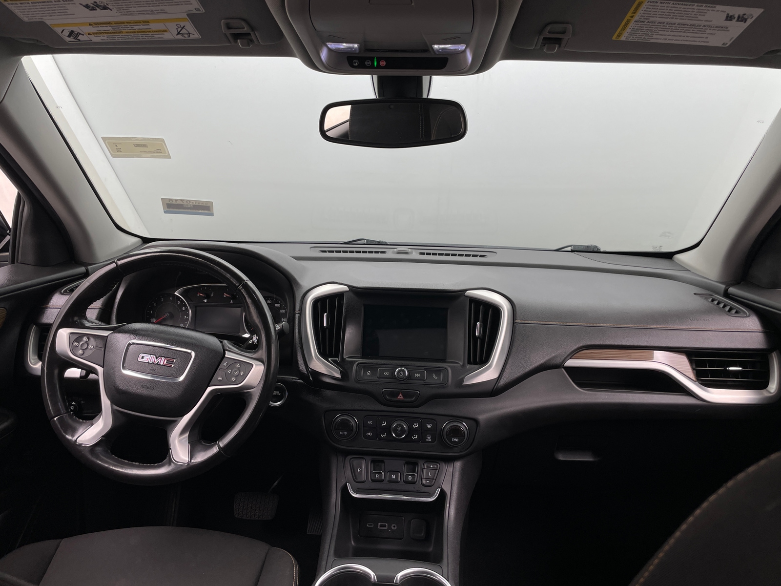 Thumbnail: 2019 GMC Terrain - 3