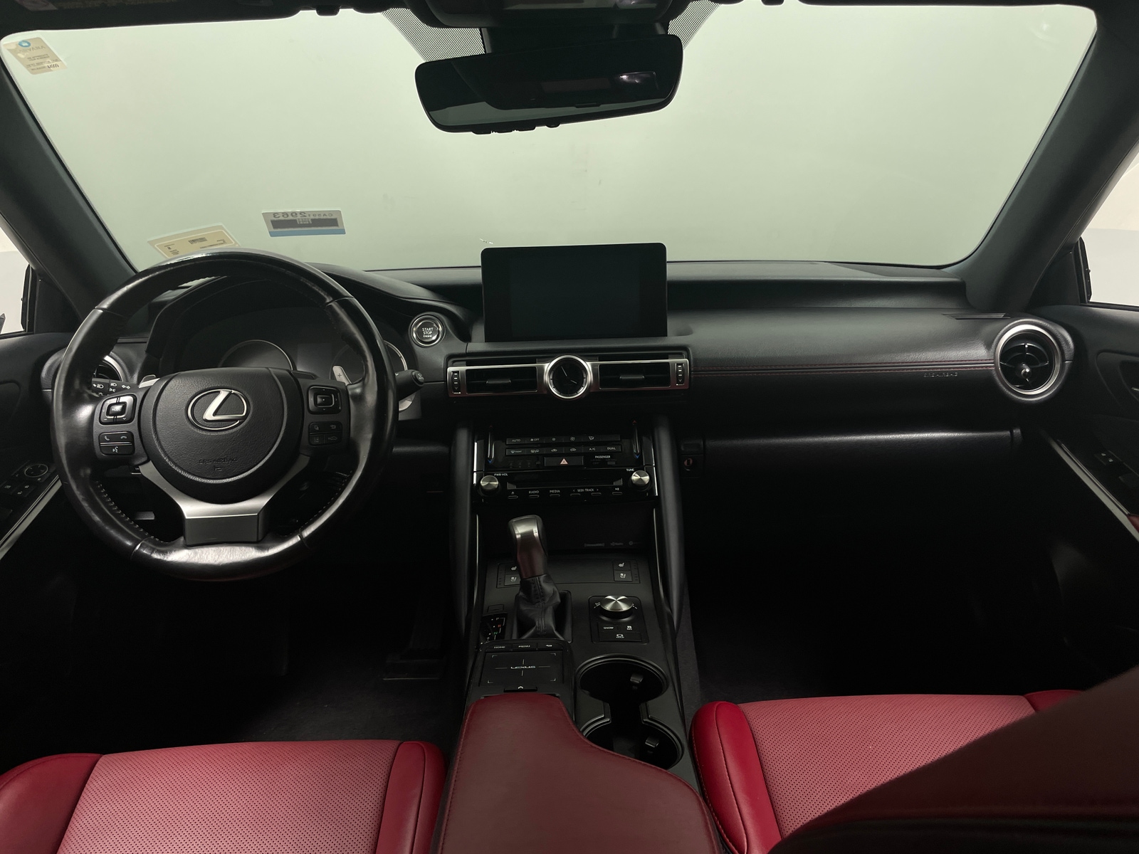 Thumbnail: 2021 Lexus IS - 2