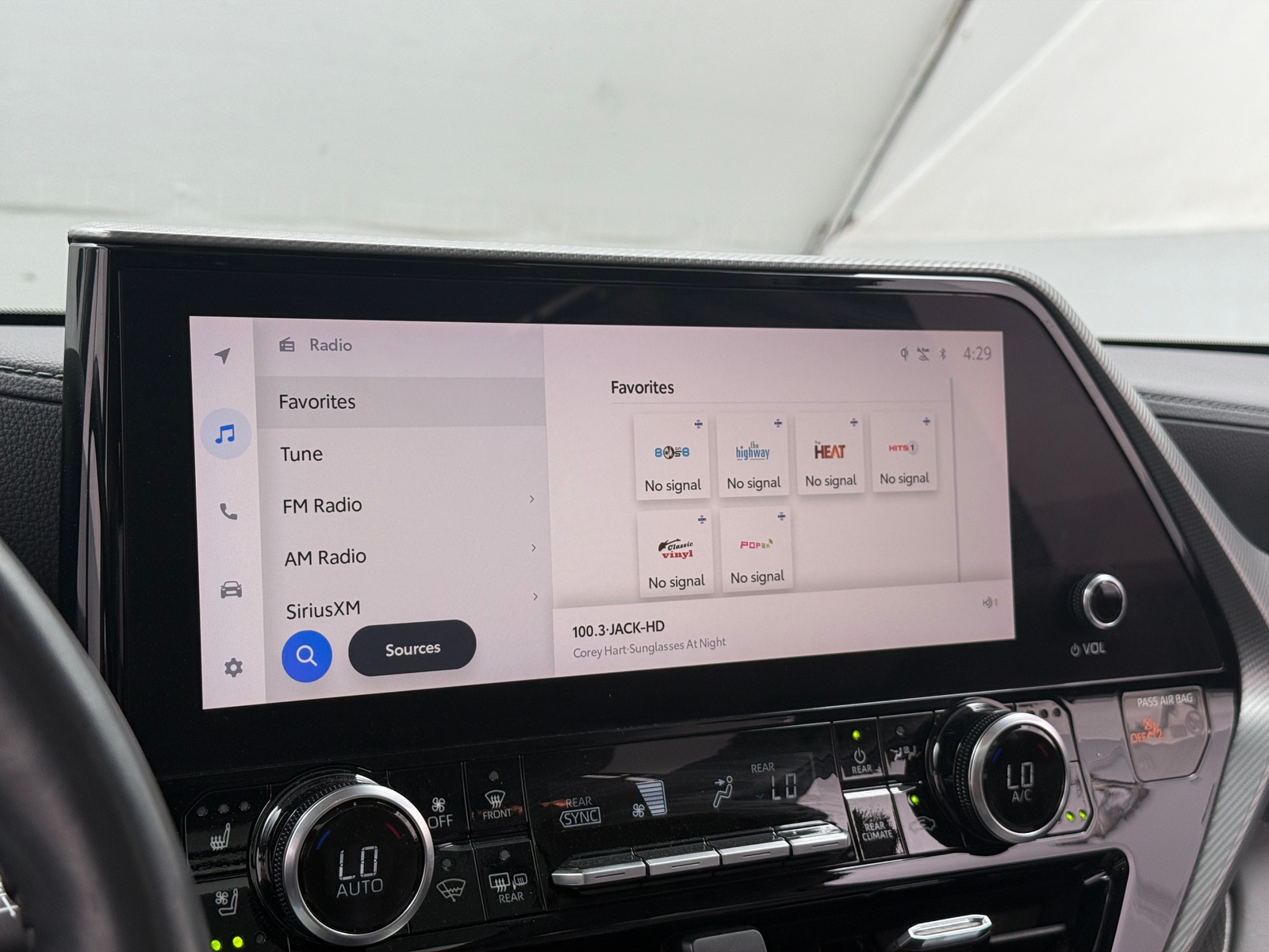 Thumbnail: 2023 Toyota Highlander - 4
