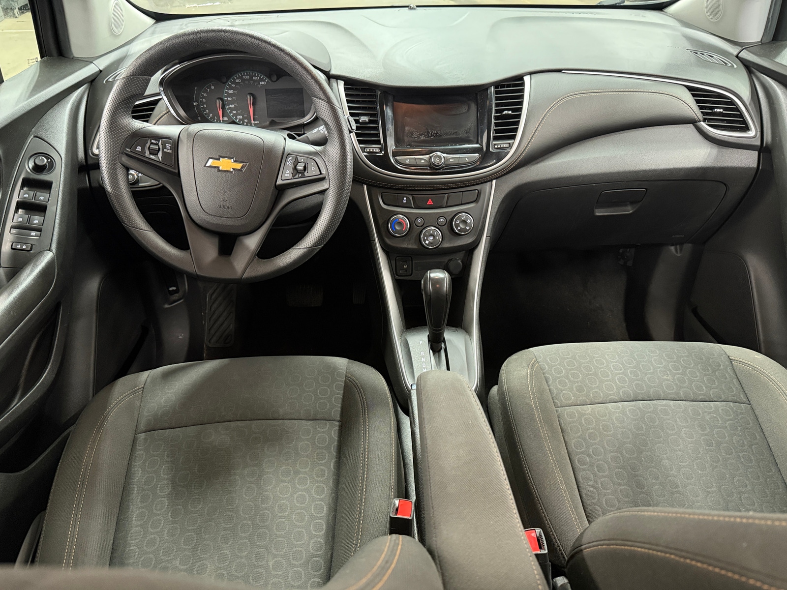 Thumbnail: 2020 Chevrolet Trax - 3