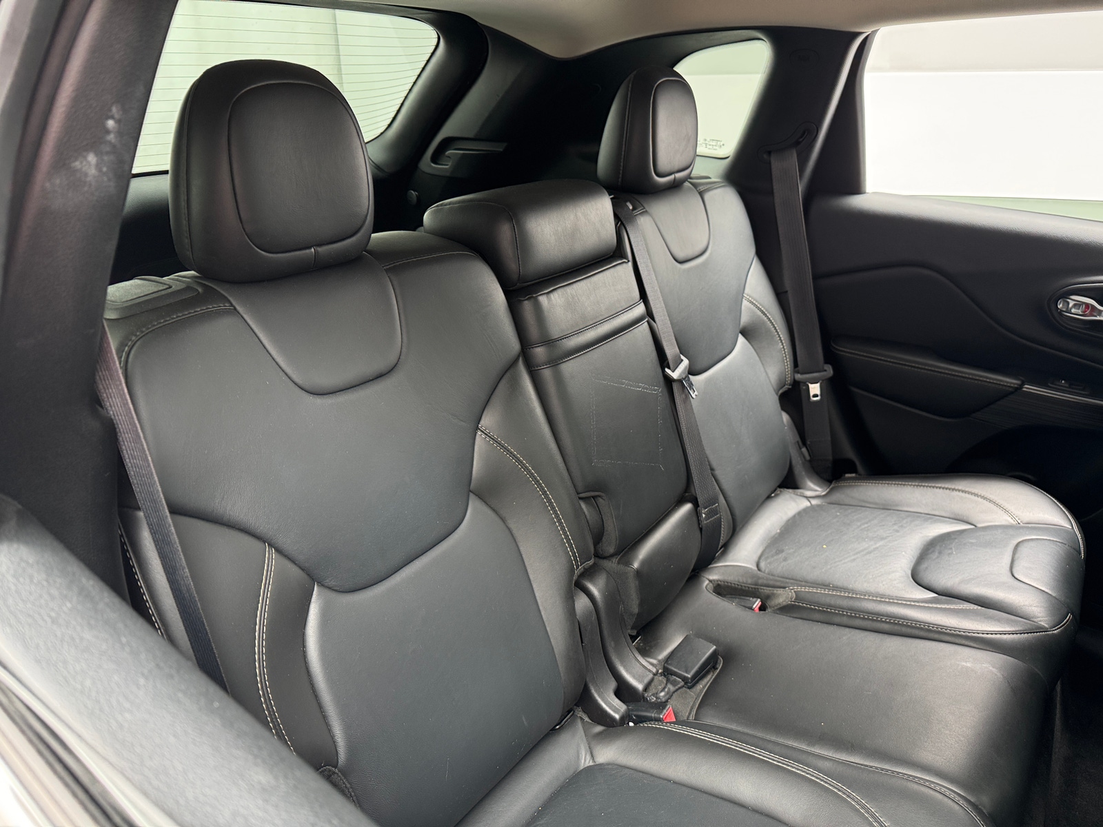 Thumbnail: 2015 Jeep Cherokee - 5