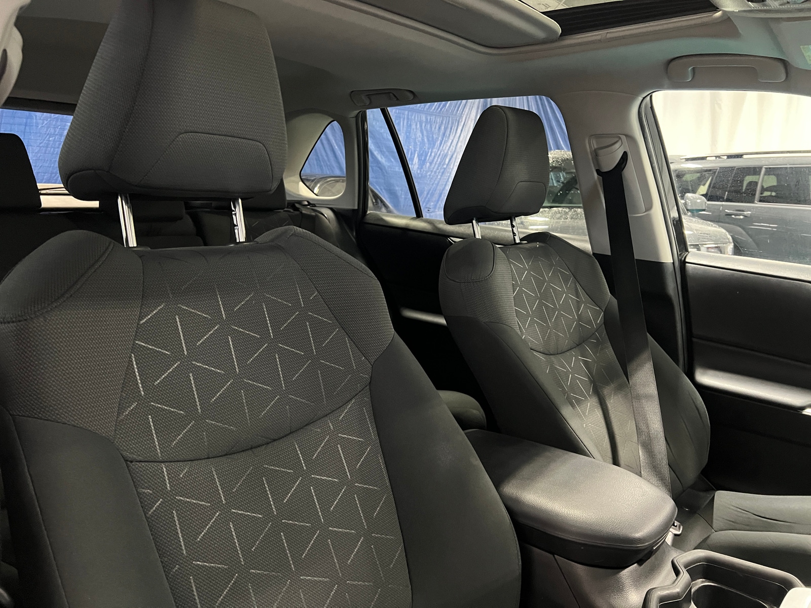 Thumbnail: 2021 Toyota RAV4 - 2