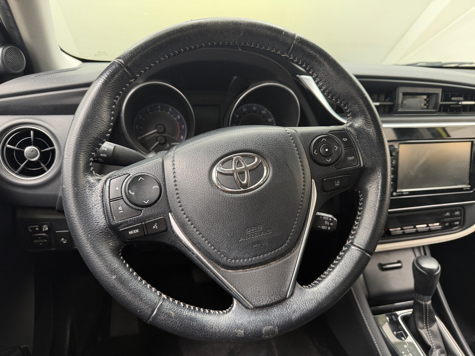 Thumbnail: 2017 Toyota Corolla iM - 5