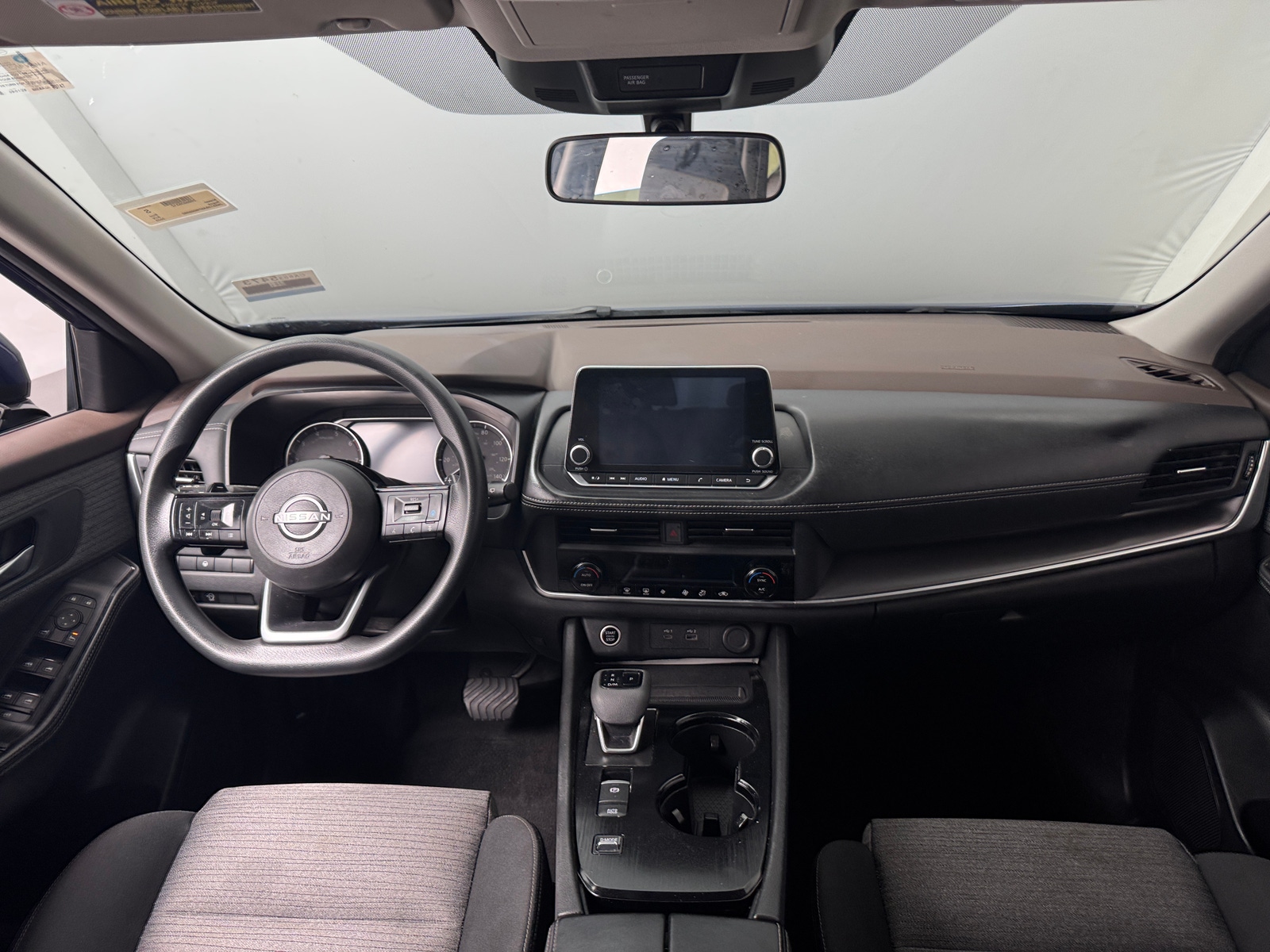 Thumbnail: 2023 Nissan Rogue - 3