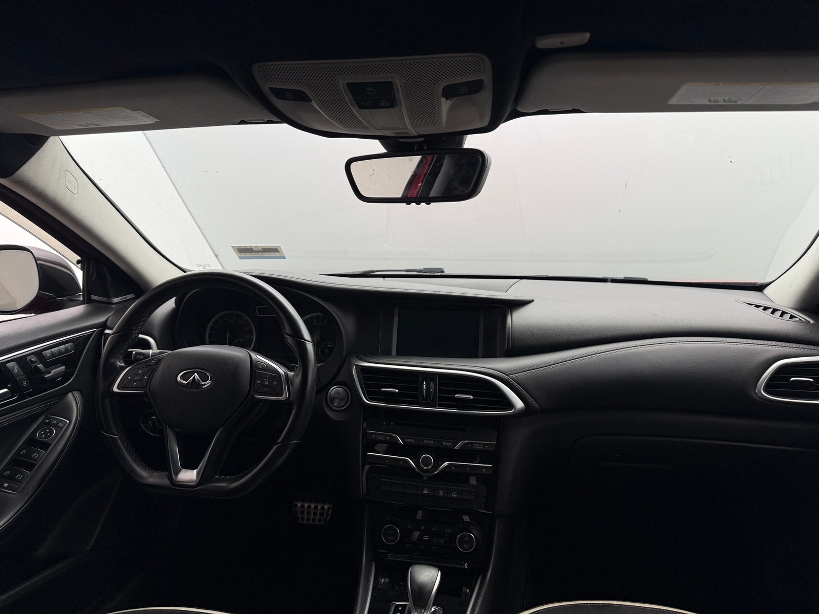Thumbnail: 2018 INFINITI QX30 - 2