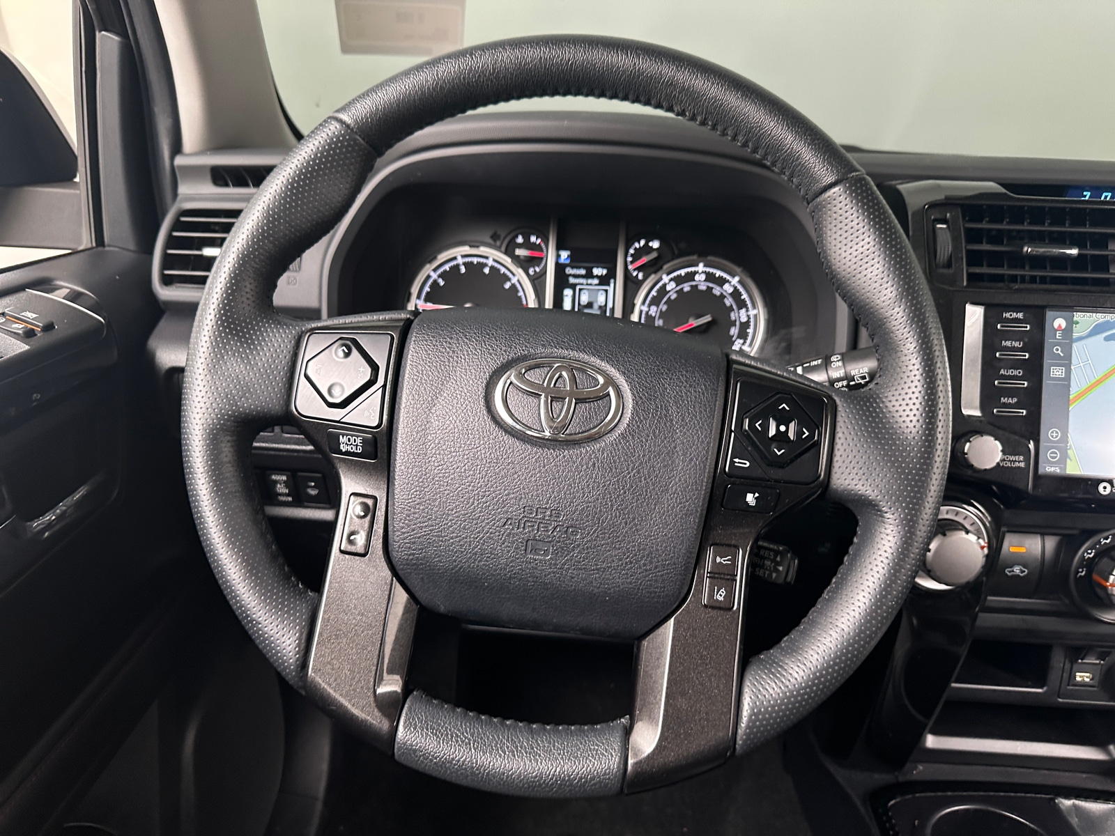 Thumbnail: 2024 Toyota 4Runner - 4