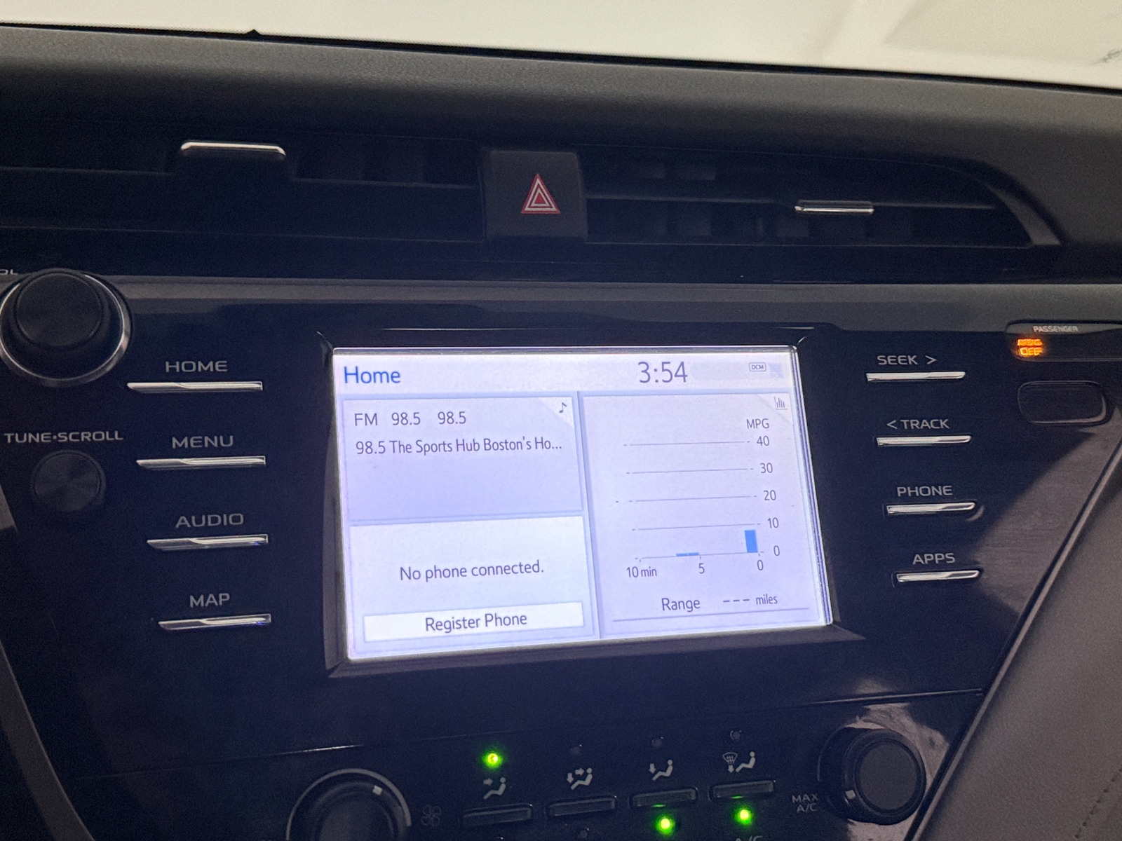 Thumbnail: 2019 Toyota Camry - 4