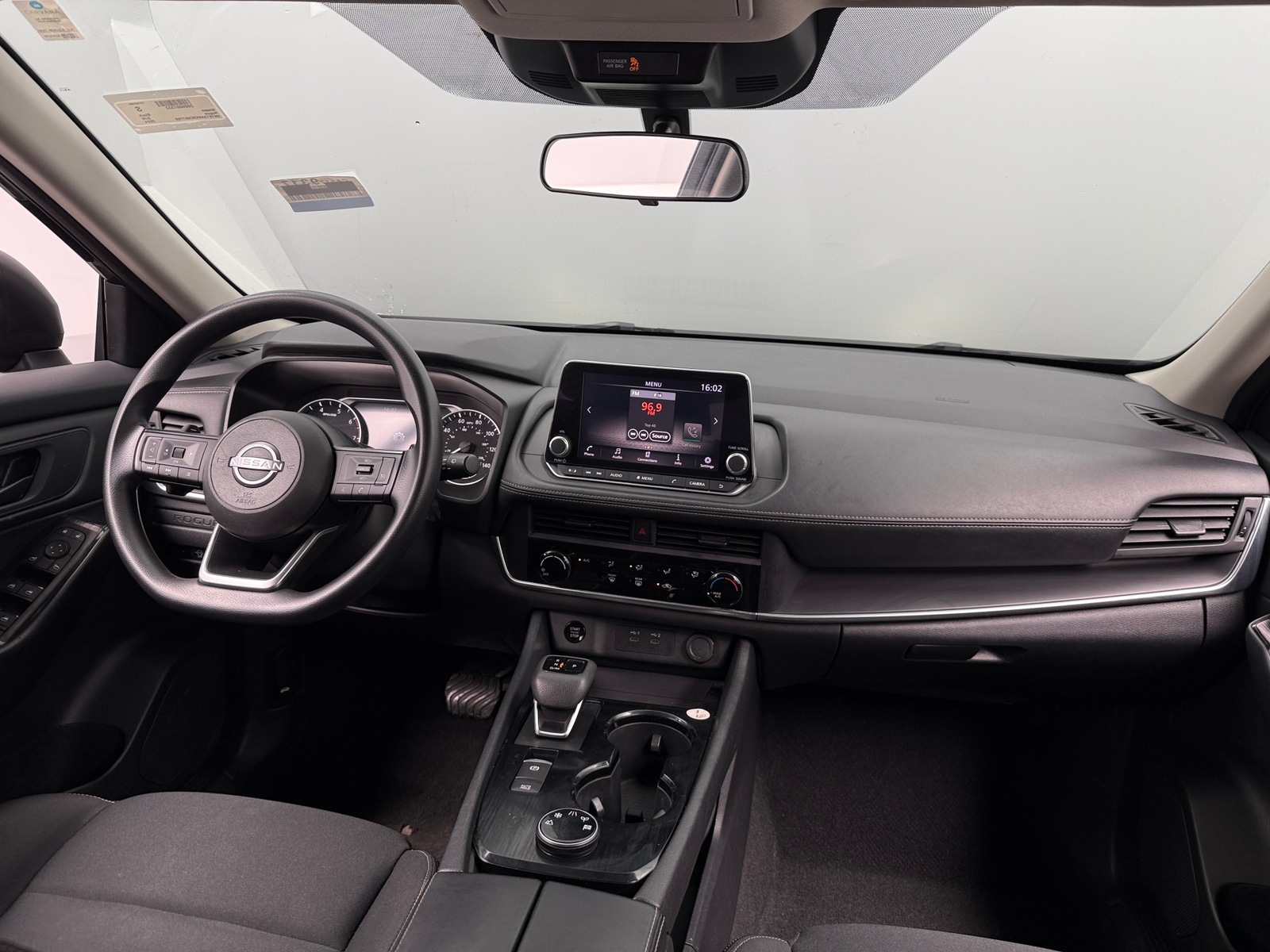 Thumbnail: 2024 Nissan Rogue - 3