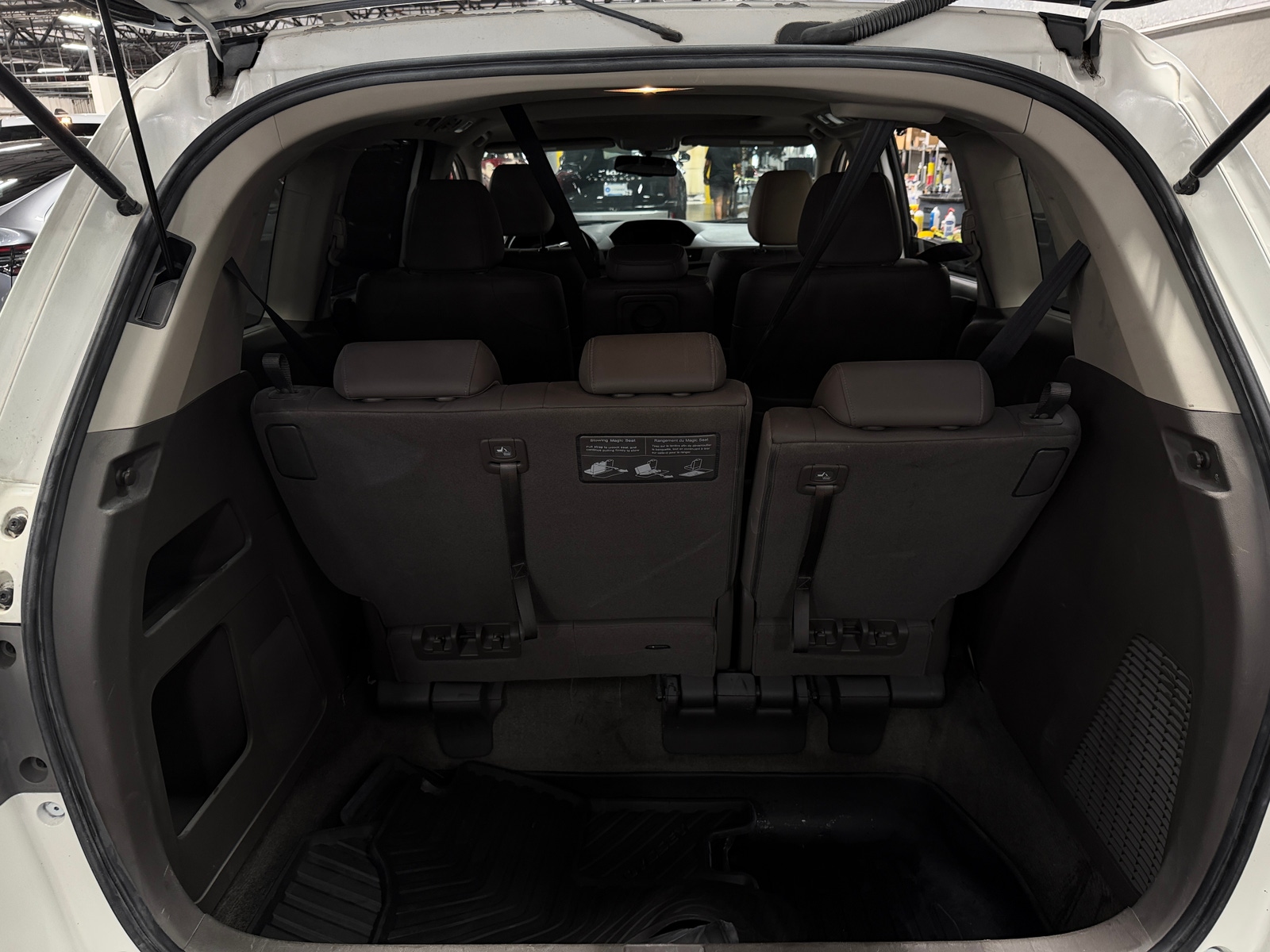 Thumbnail: 2014 Honda Odyssey - 6