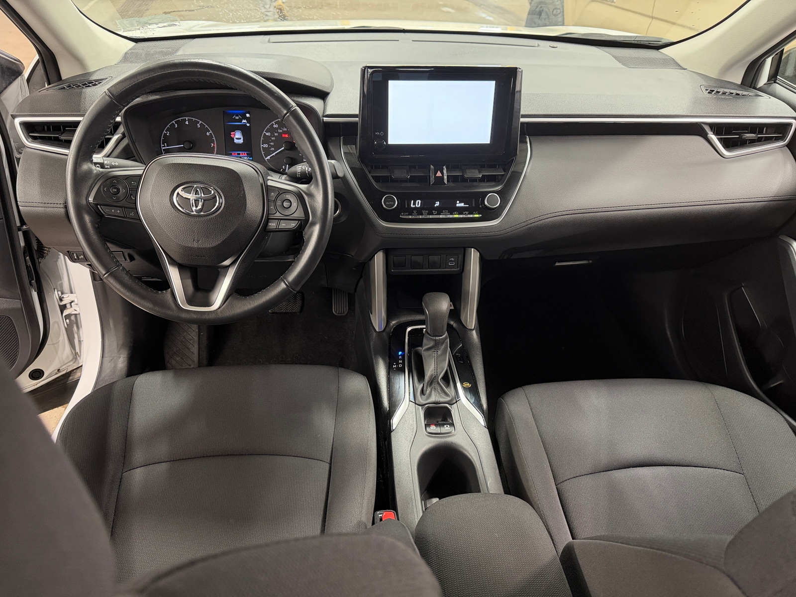 Thumbnail: 2023 Toyota Corolla Cross - 3