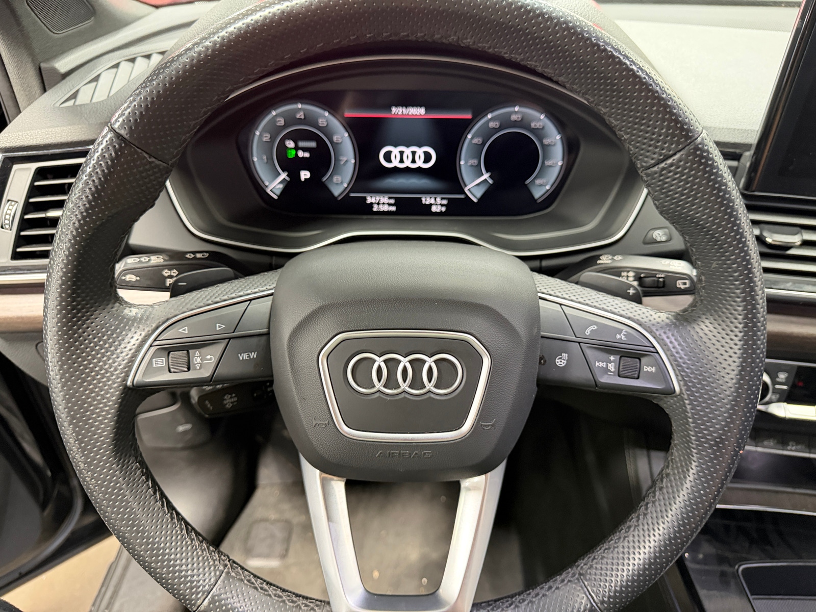 Thumbnail: 2025 Audi Q5 - 4