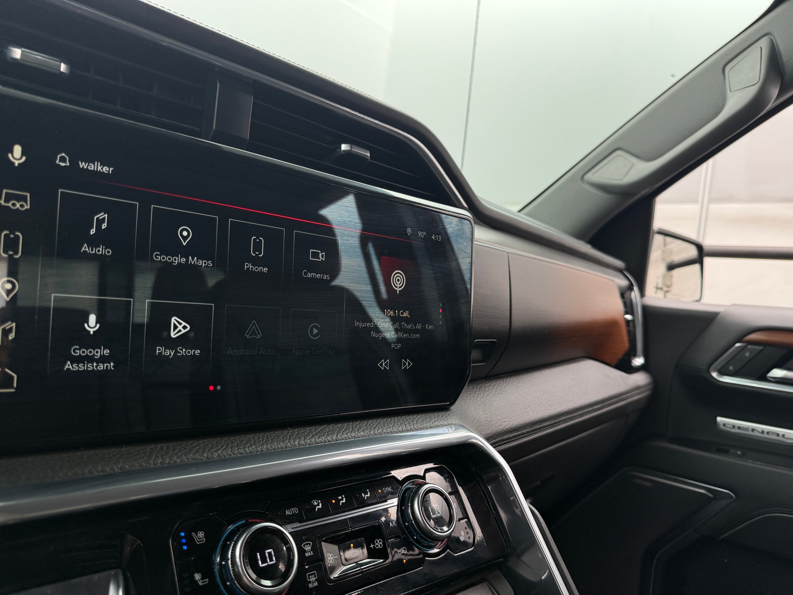 Thumbnail: 2023 GMC Sierra 1500 - 3