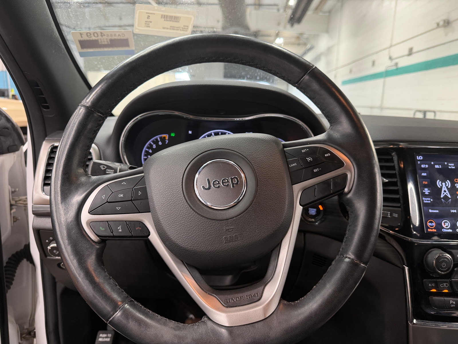 Thumbnail: 2021 Jeep Grand Cherokee - 4