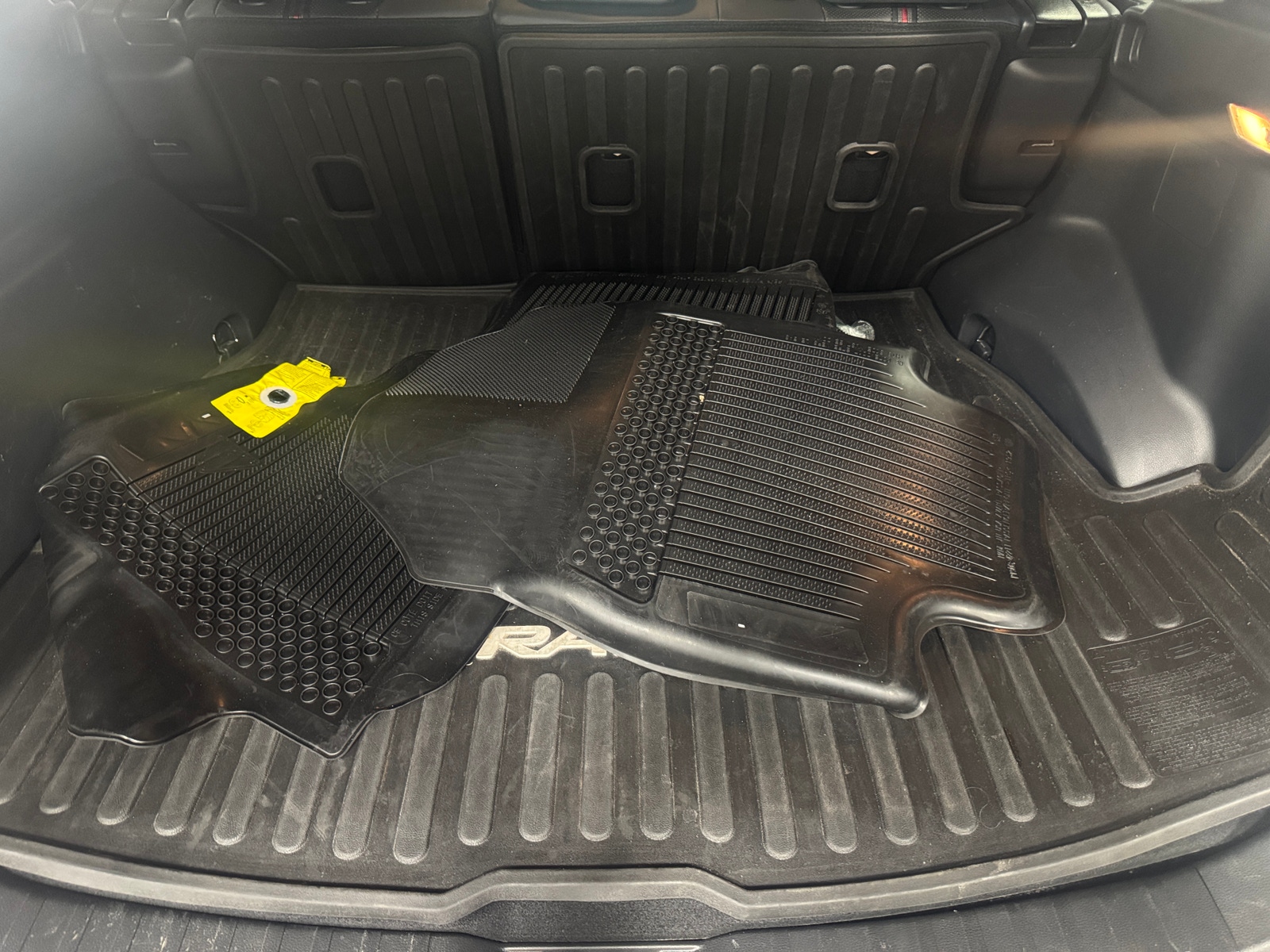 Thumbnail: 2021 Toyota RAV4 - 6