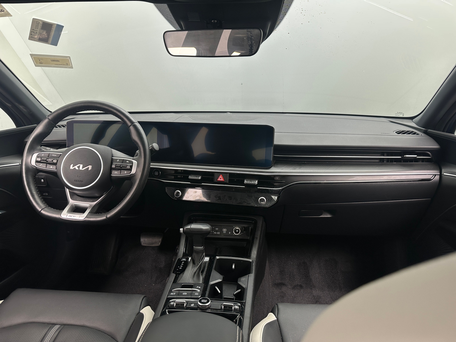 Thumbnail: 2025 Kia K5 - 2