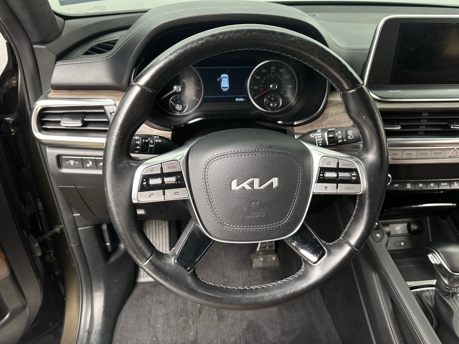 Thumbnail: 2022 Kia Telluride - 4