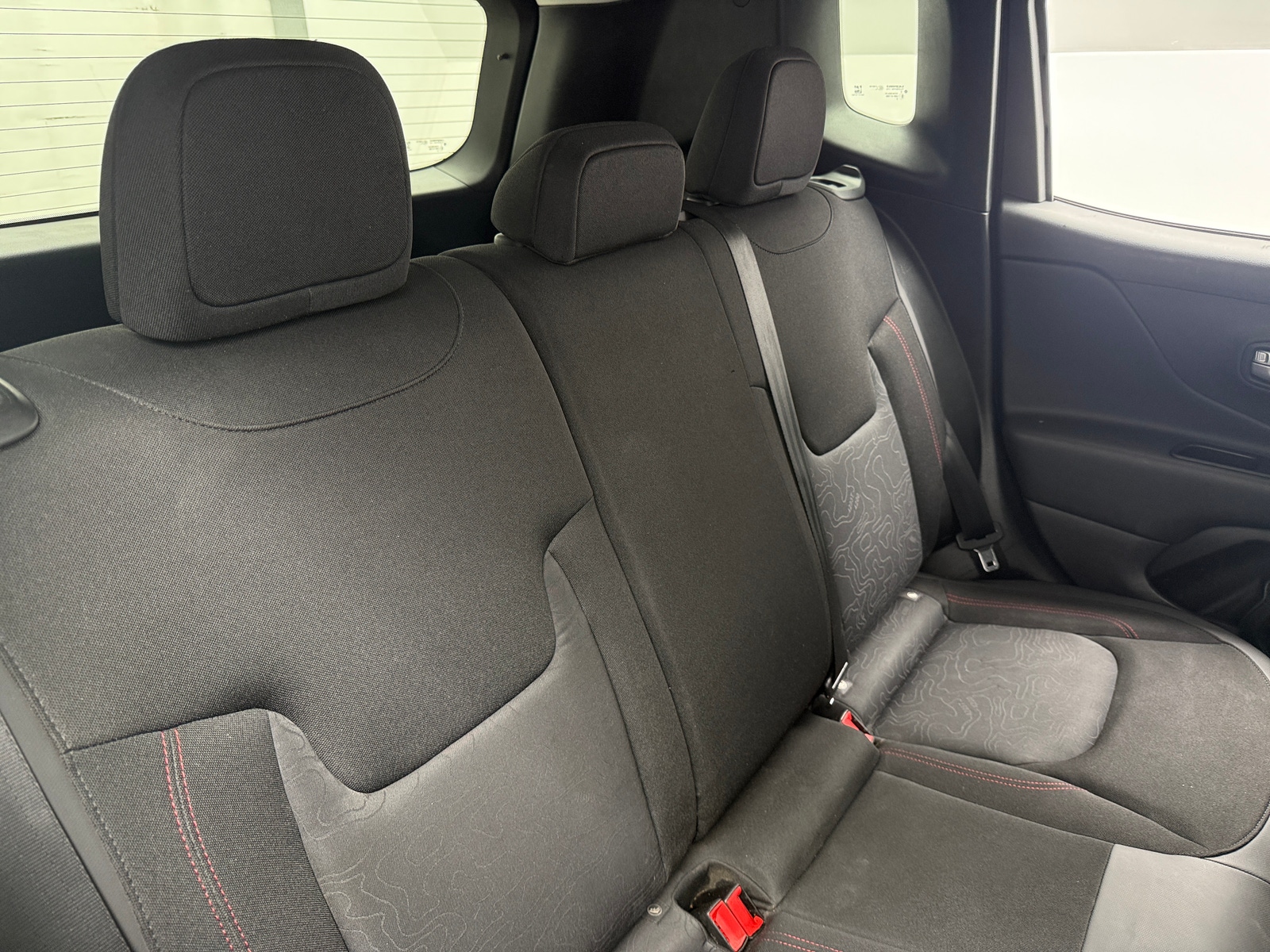 Thumbnail: 2020 Jeep Renegade - 6