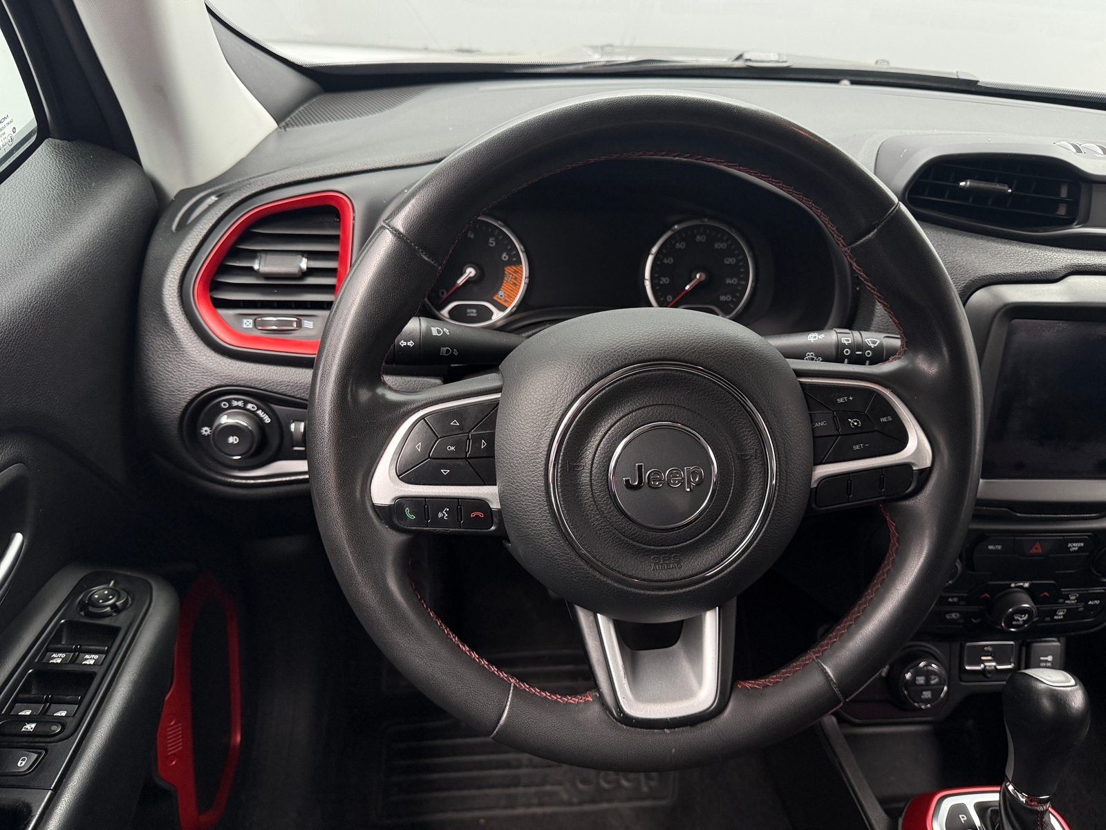 Thumbnail: 2020 Jeep Renegade - 5