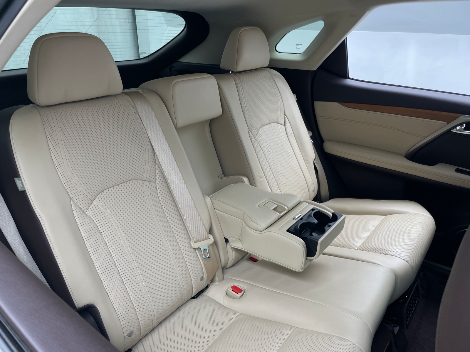 Thumbnail: 2017 Lexus RX - 5