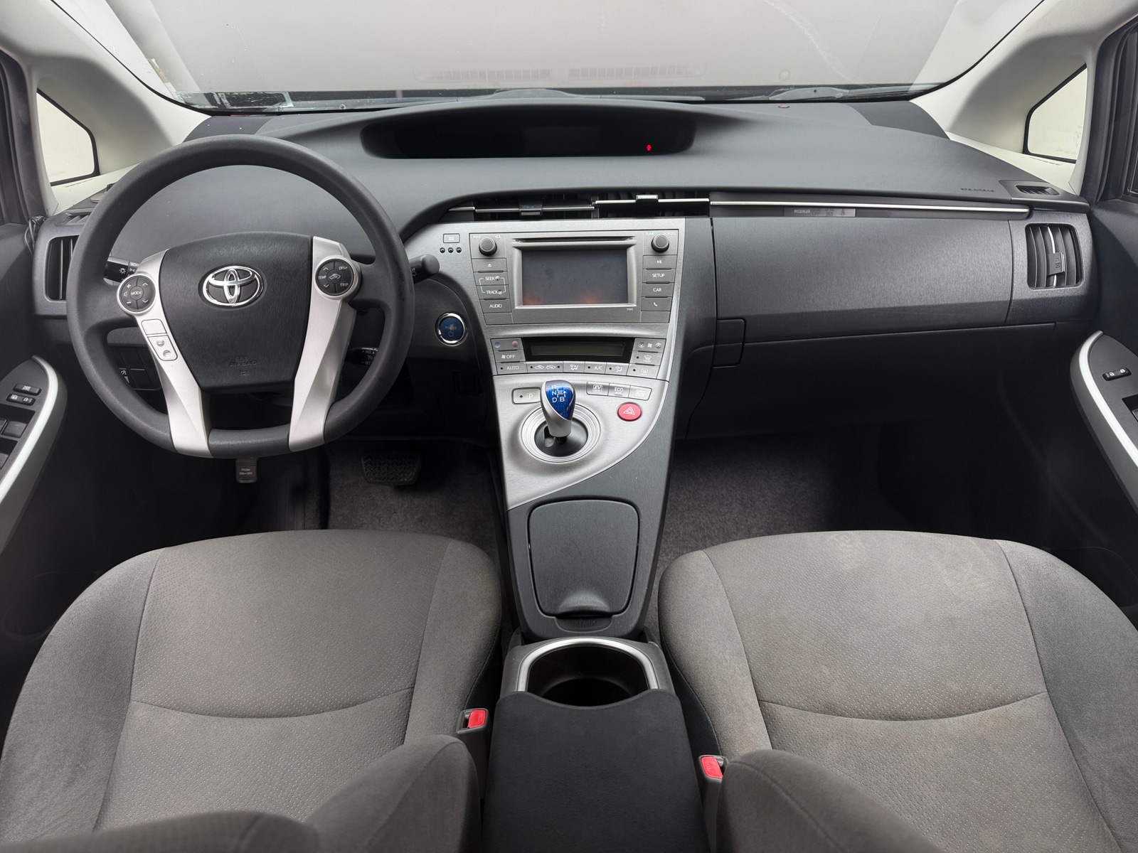 Thumbnail: 2014 Toyota Prius - 3