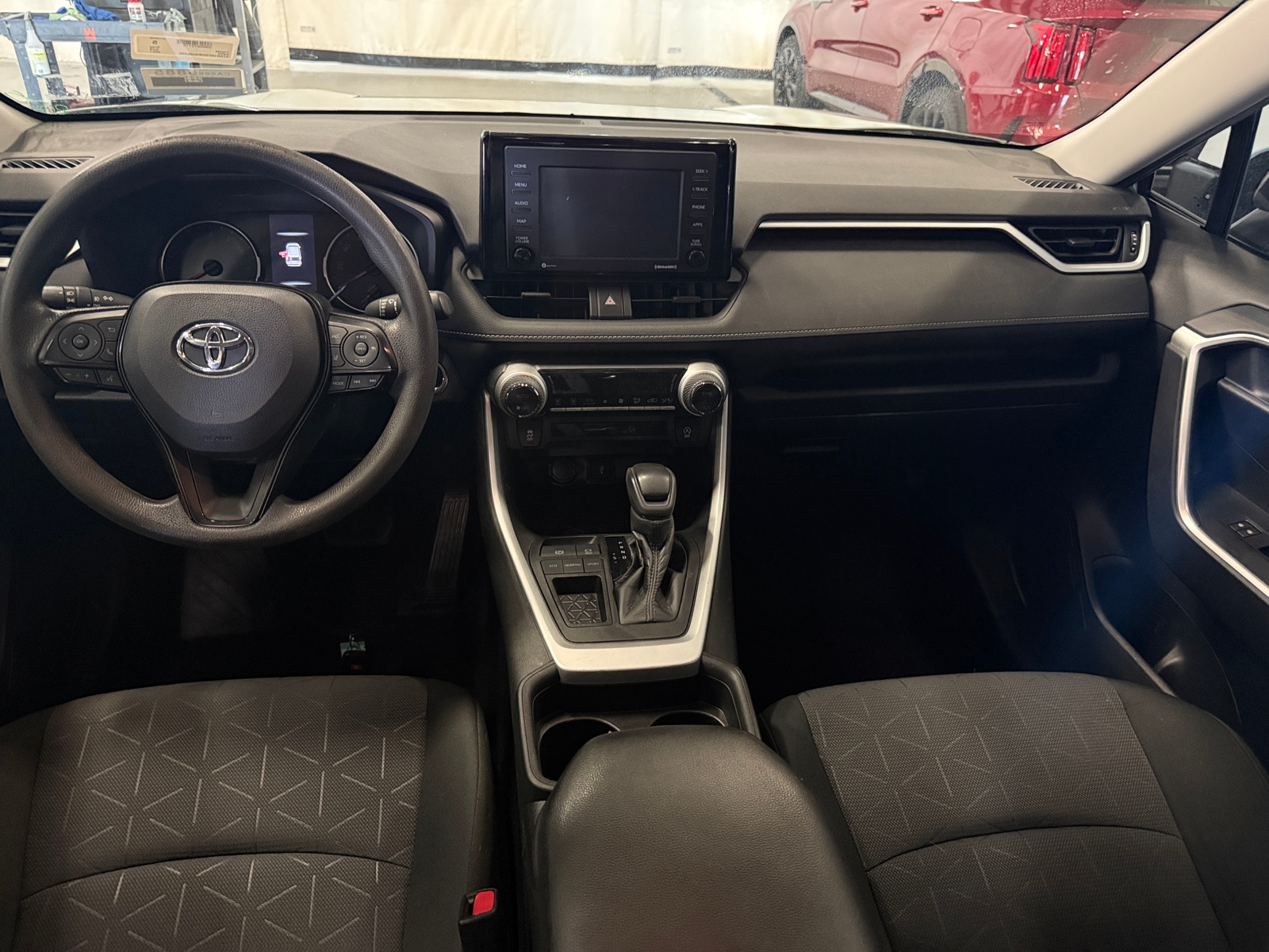 Thumbnail: 2021 Toyota RAV4 - 3