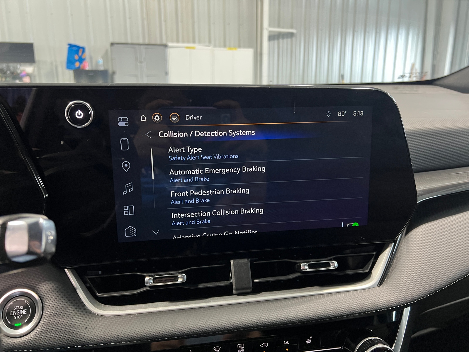 Thumbnail: 2025 Chevrolet Equinox - 4