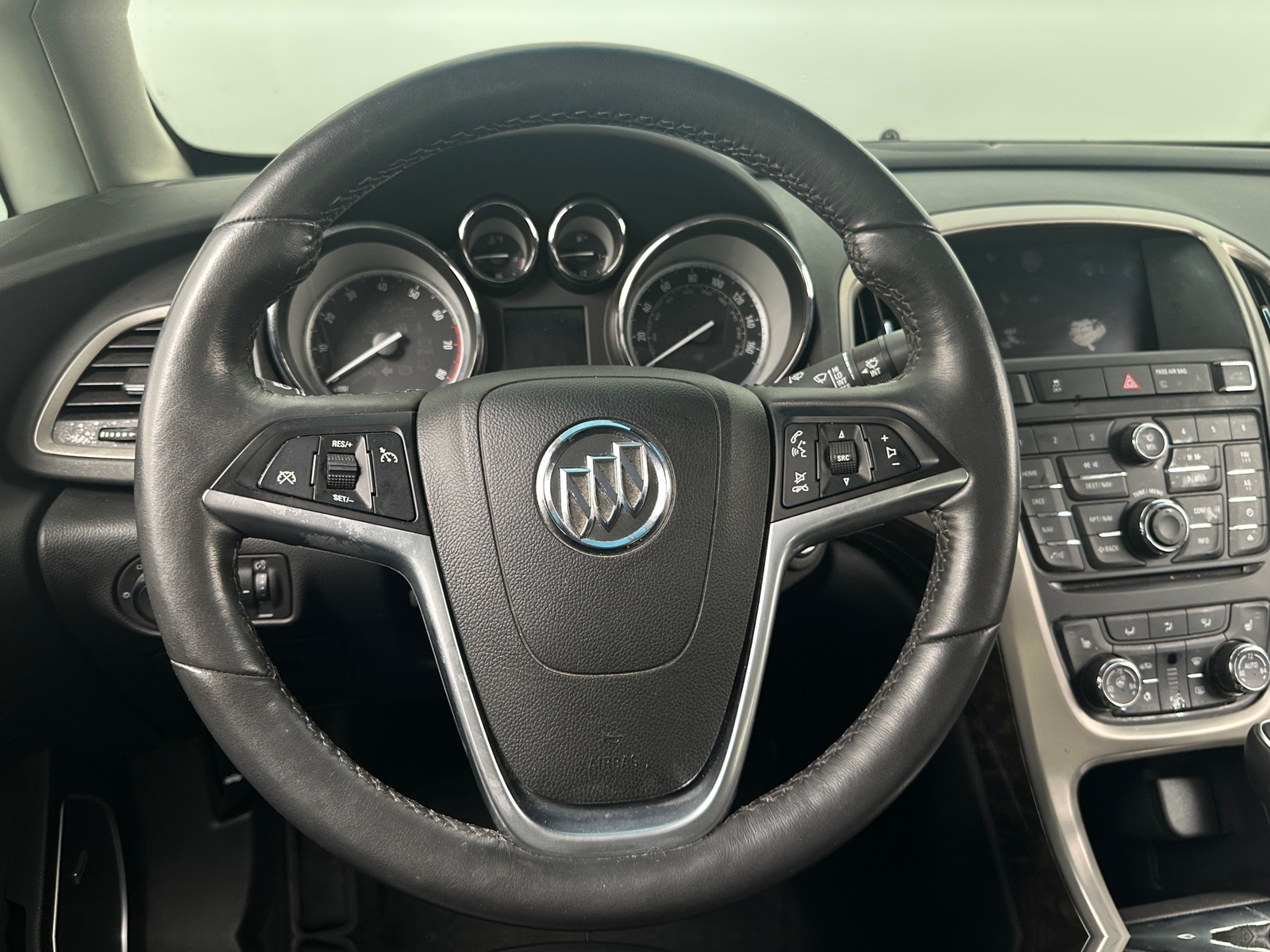 Thumbnail: 2016 Buick Verano - 4