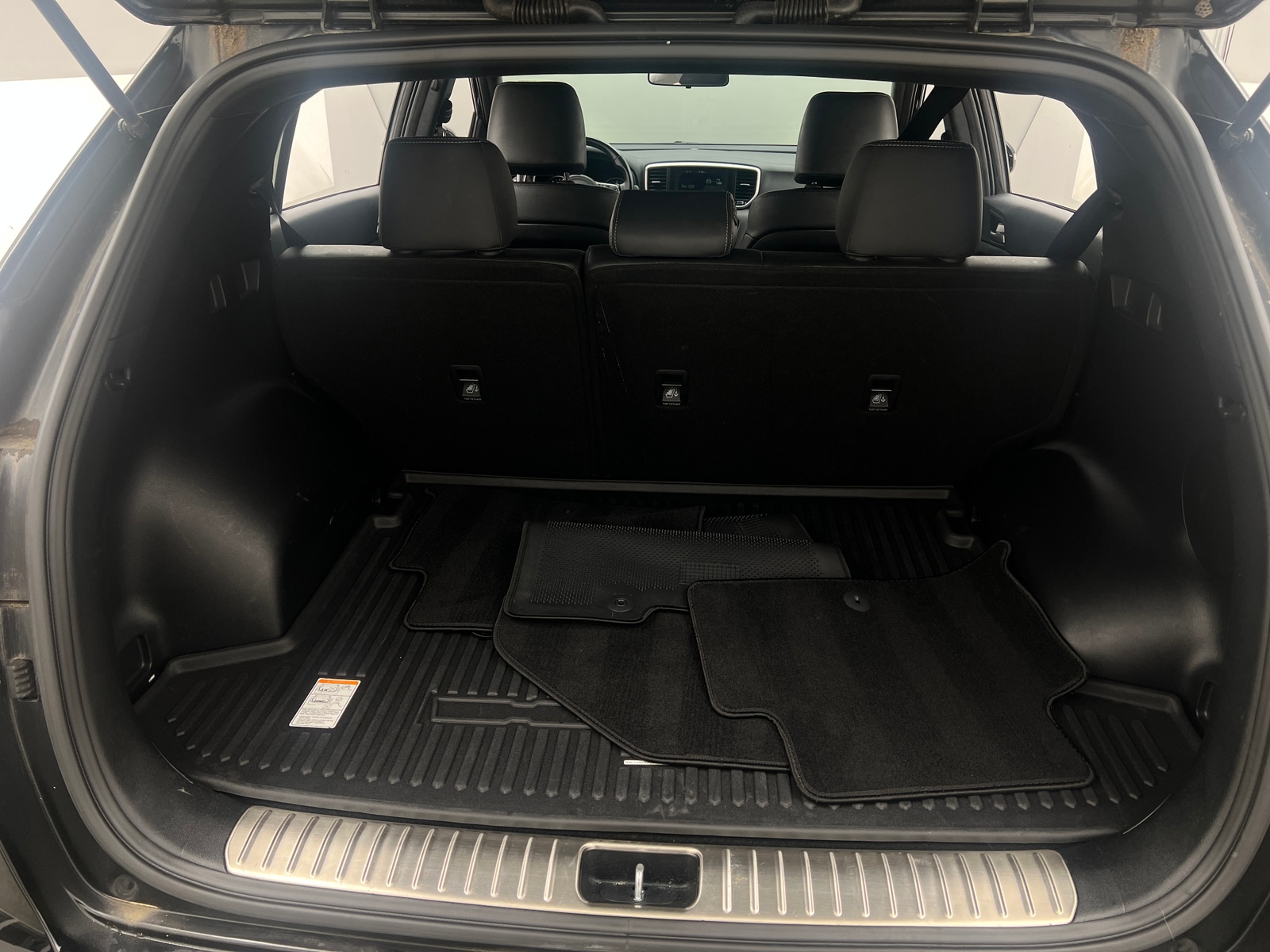 Thumbnail: 2020 Kia Sportage - 6