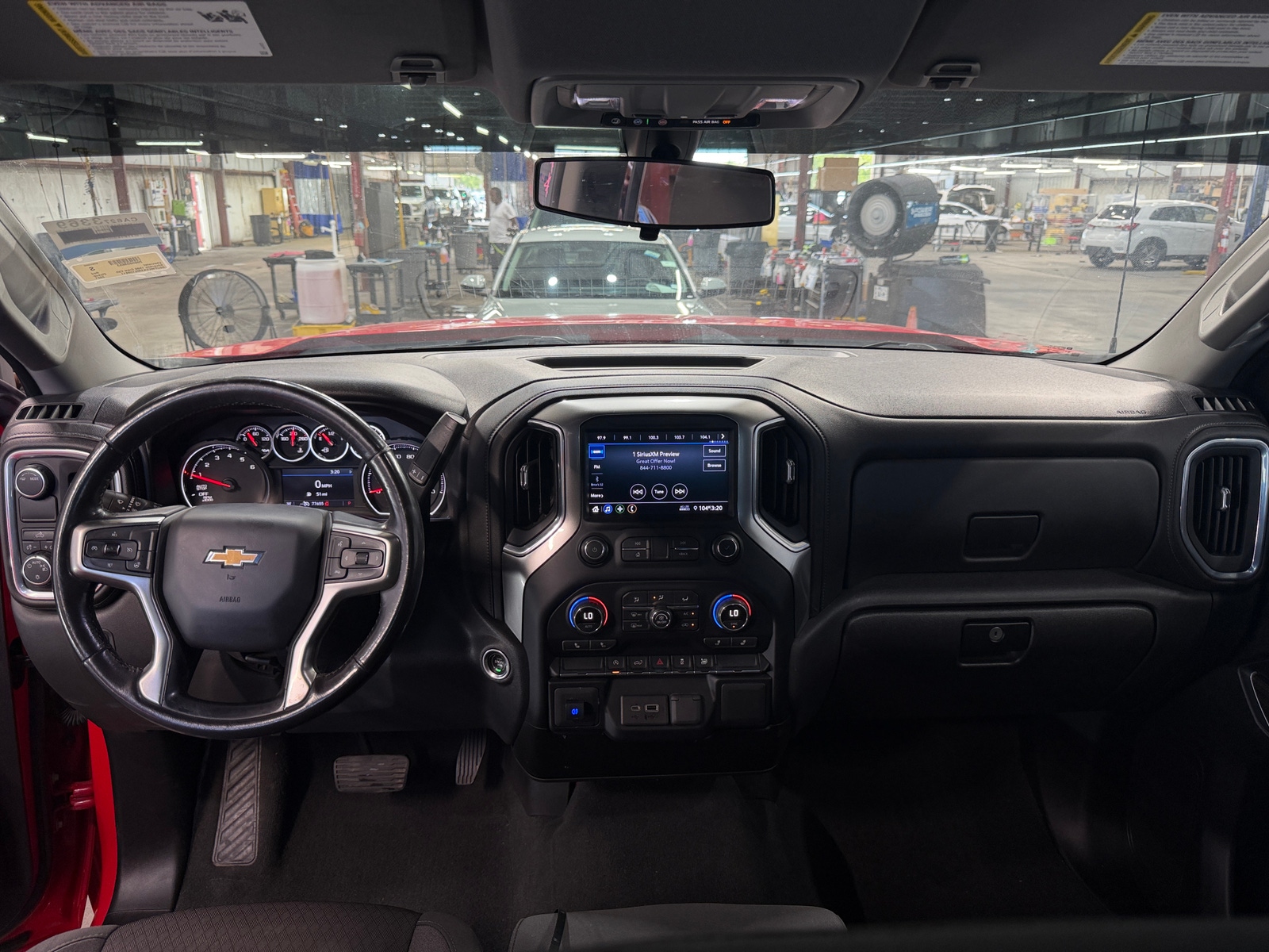 Thumbnail: 2021 Chevrolet Silverado 1500 - 3