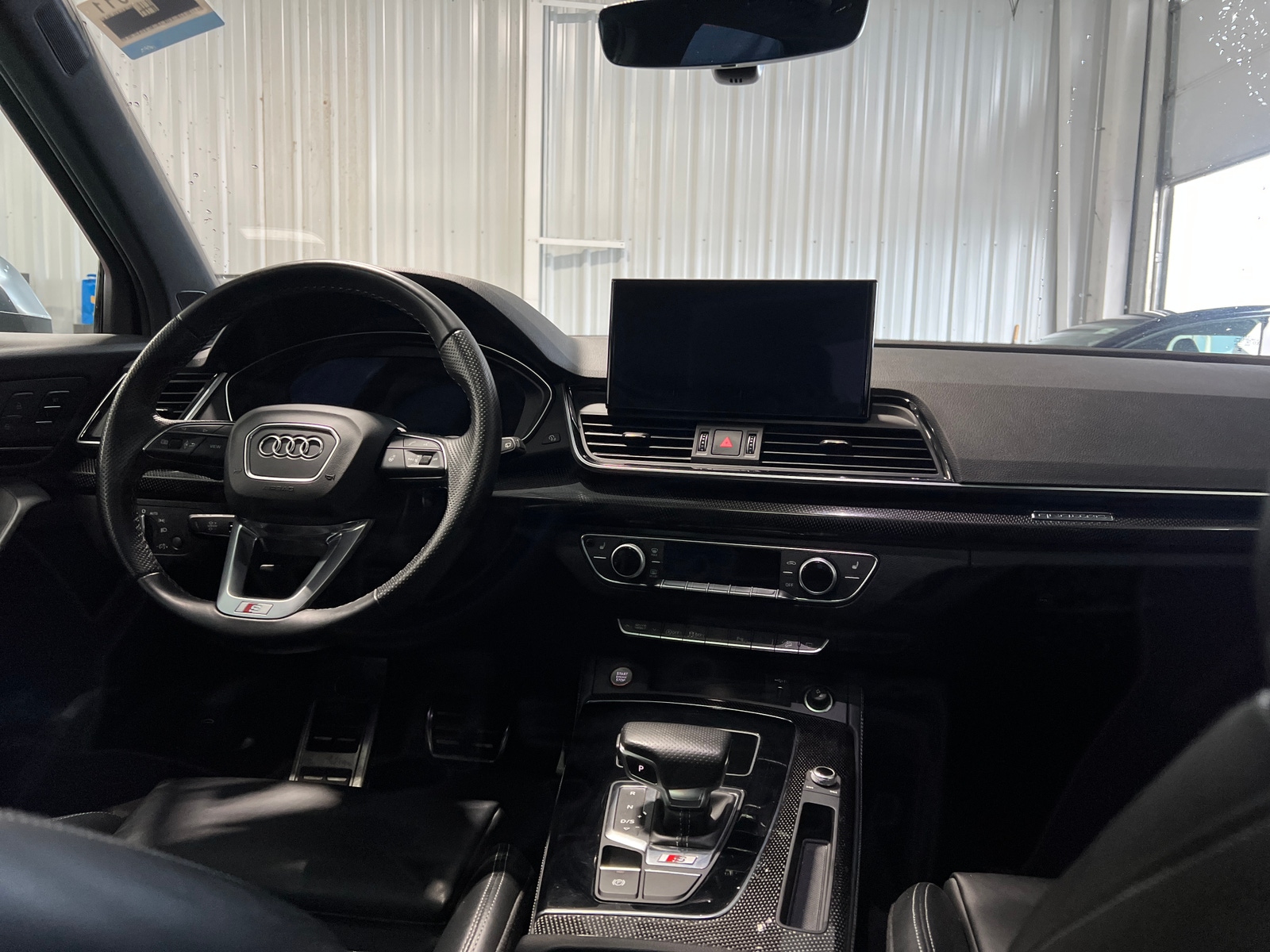Thumbnail: 2023 Audi SQ5 - 2