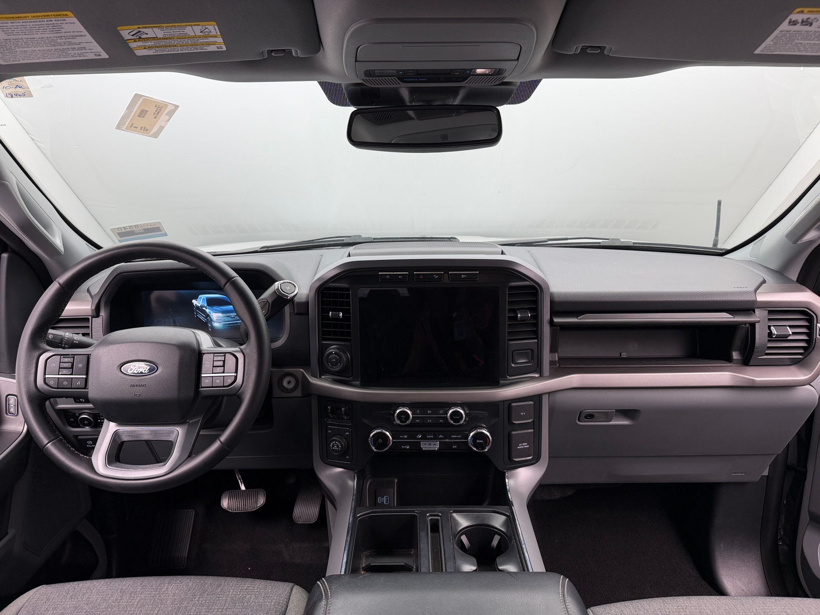 Thumbnail: 2024 Ford Econoline - 3