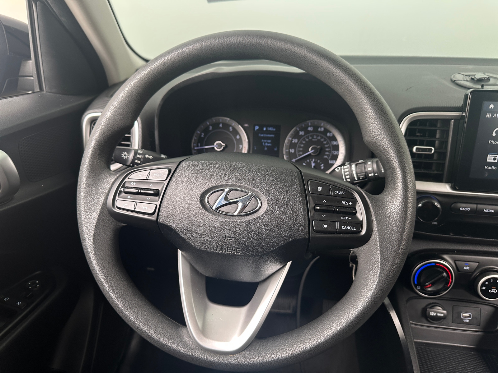 Thumbnail: 2021 Hyundai Venue - 5