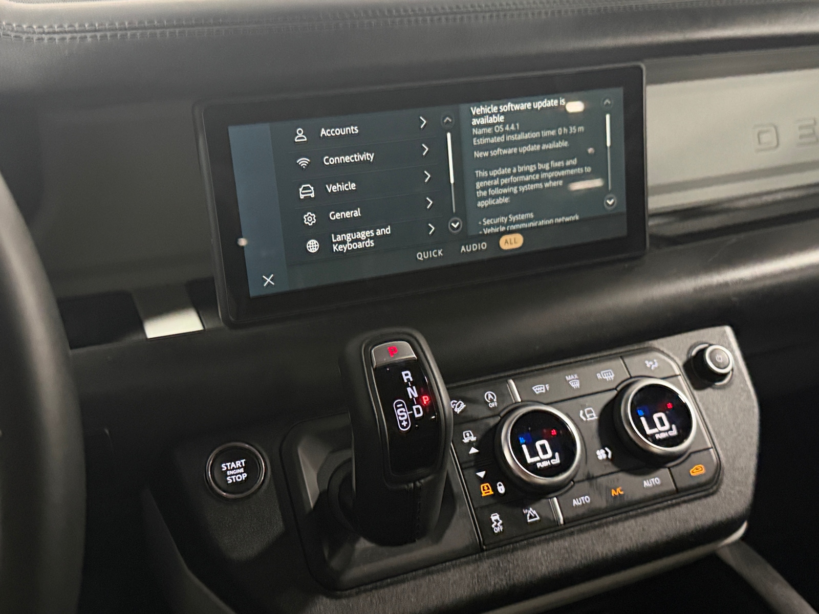 Thumbnail: 2024 Land Rover Defender - 3