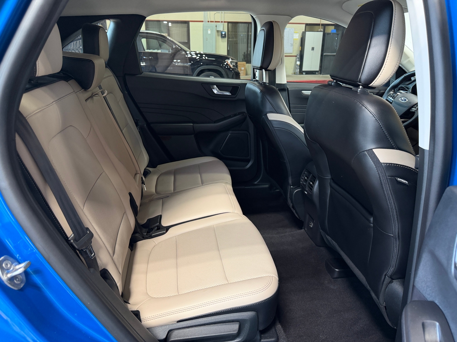 Thumbnail: 2021 Ford Escape - 5