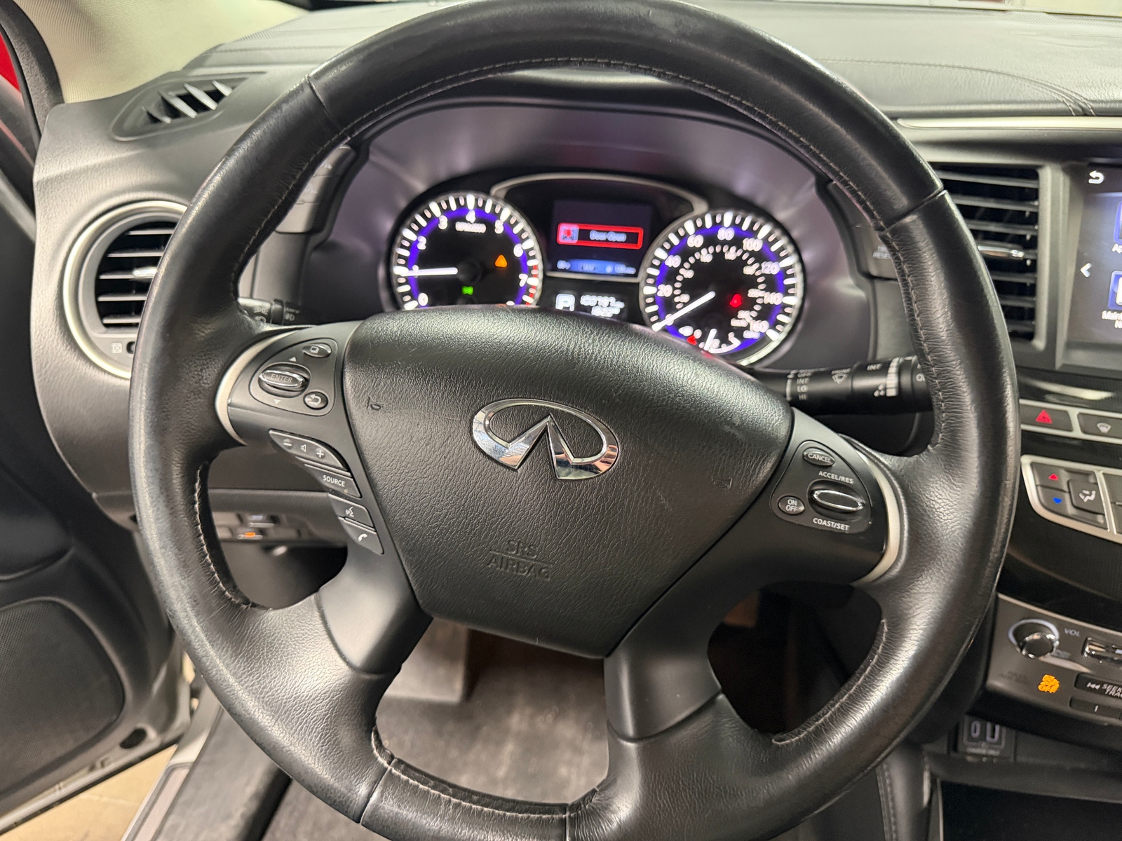 Thumbnail: 2019 INFINITI QX60 - 4