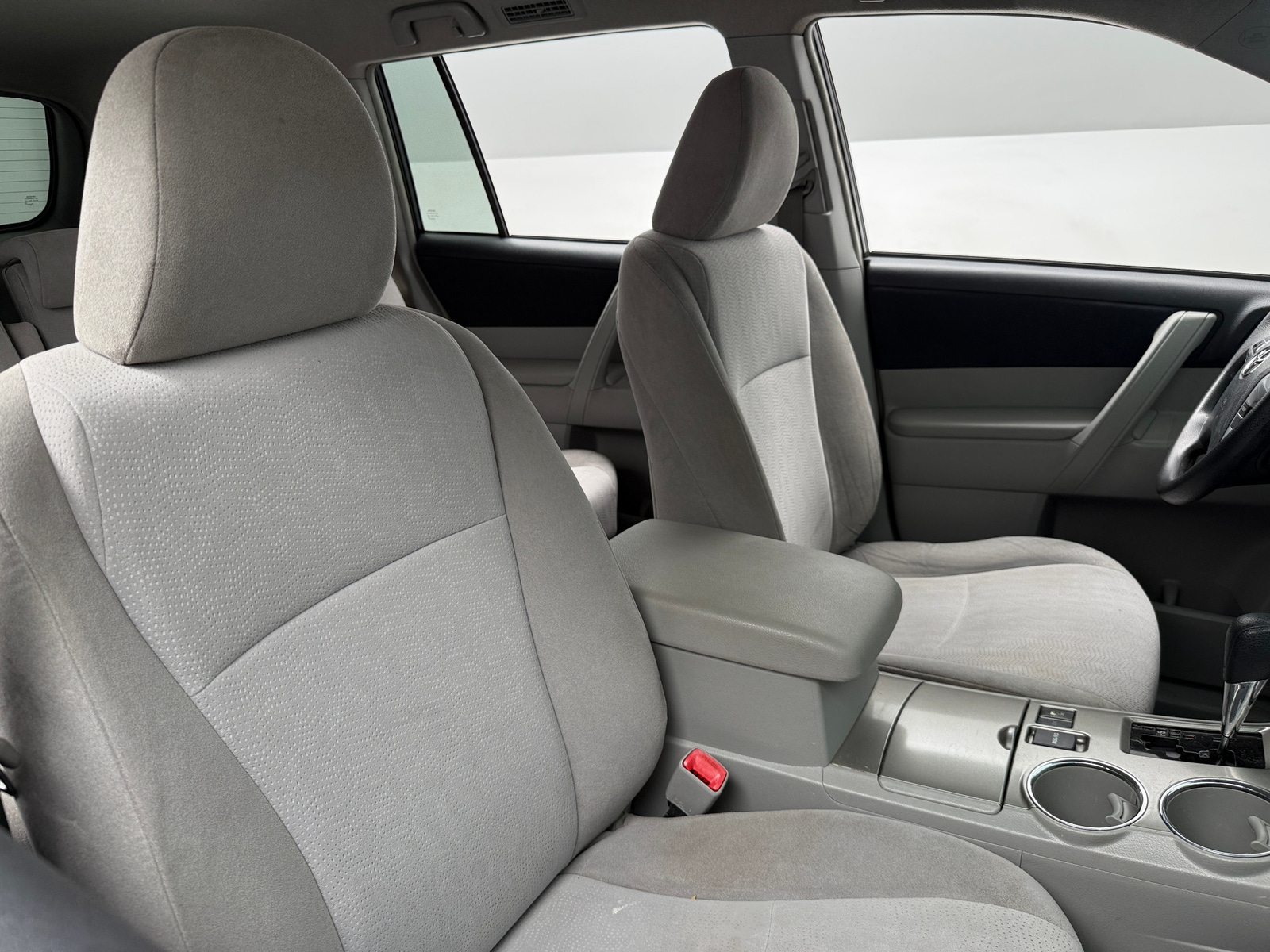 Thumbnail: 2013 Toyota Highlander - 2