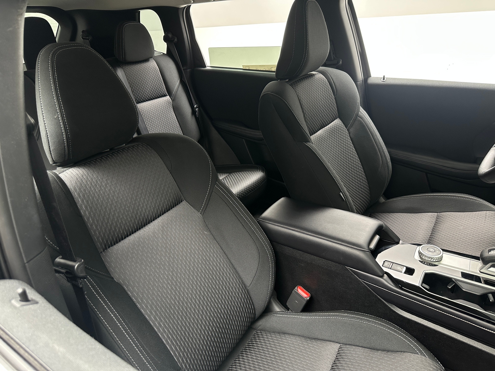 Thumbnail: 2025 Mitsubishi Outlander - 2