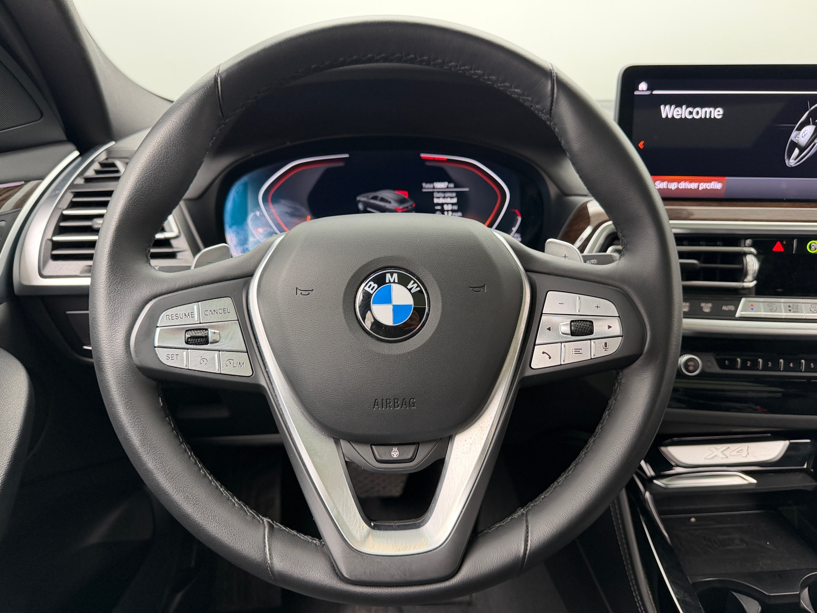 Thumbnail: 2024 BMW X4 - 4