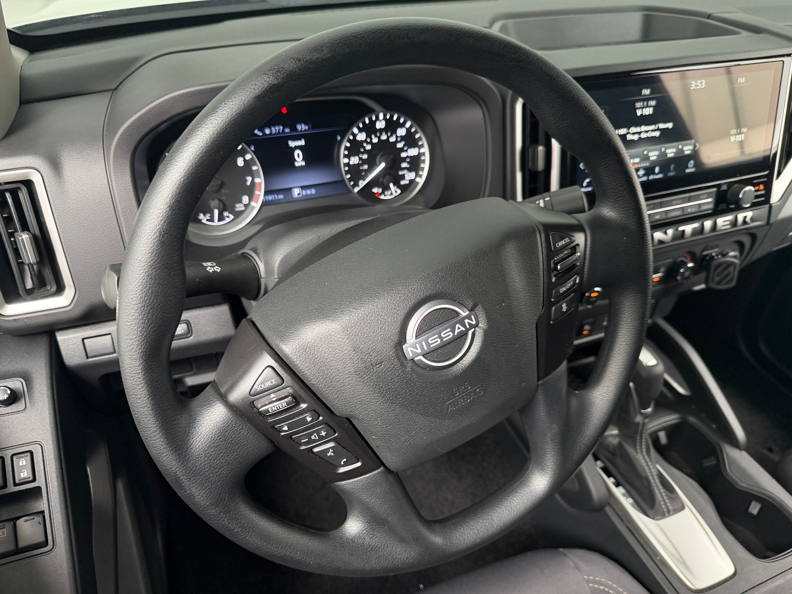 Thumbnail: 2025 Nissan Frontier - 5