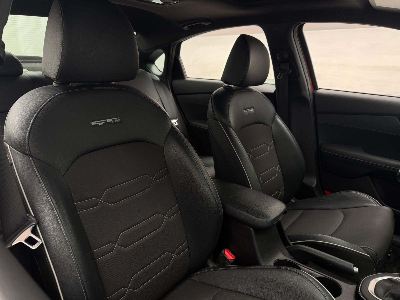 Thumbnail: 2021 Kia Forte - 2