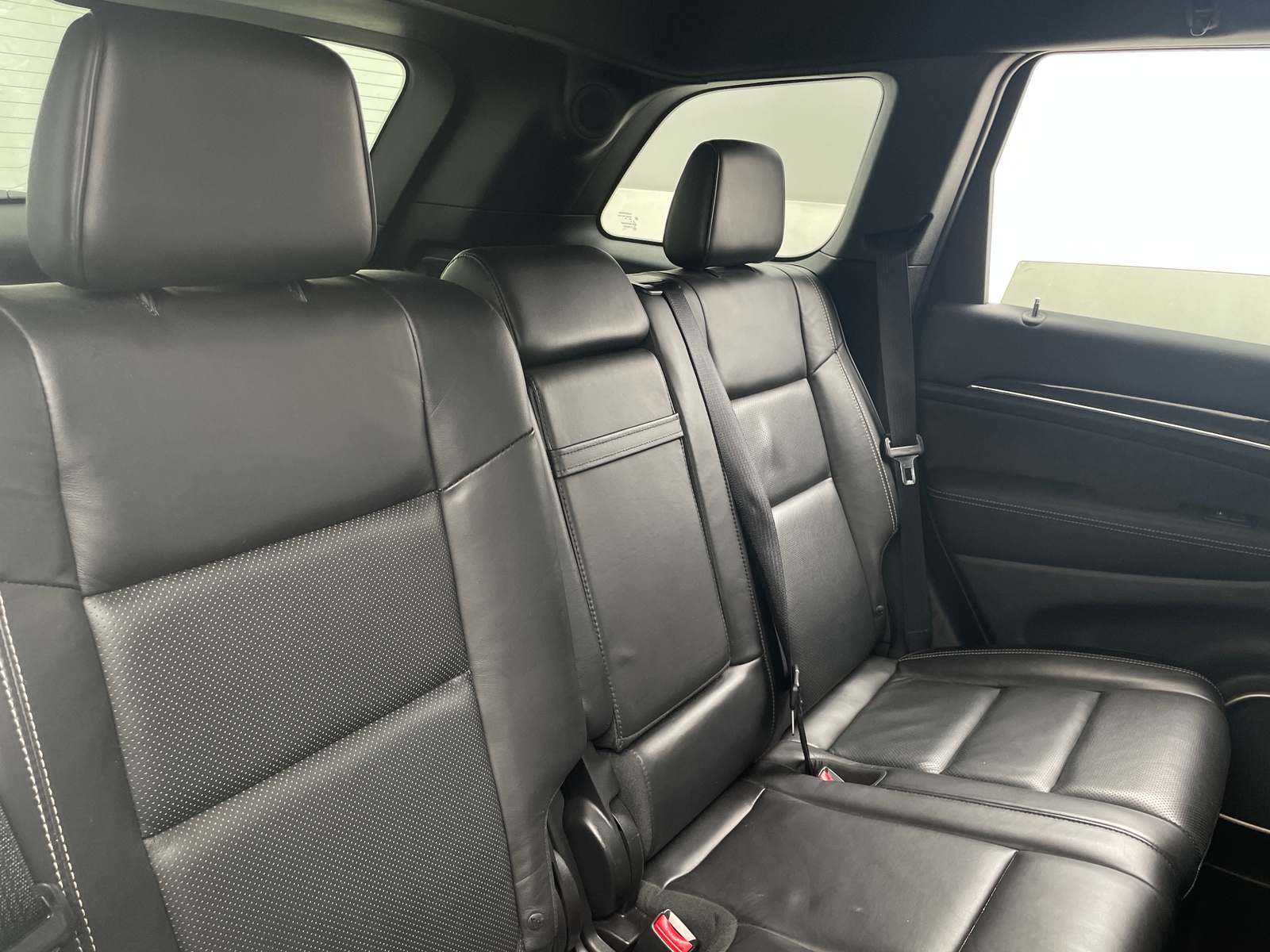 Thumbnail: 2017 Jeep Grand Cherokee - 5