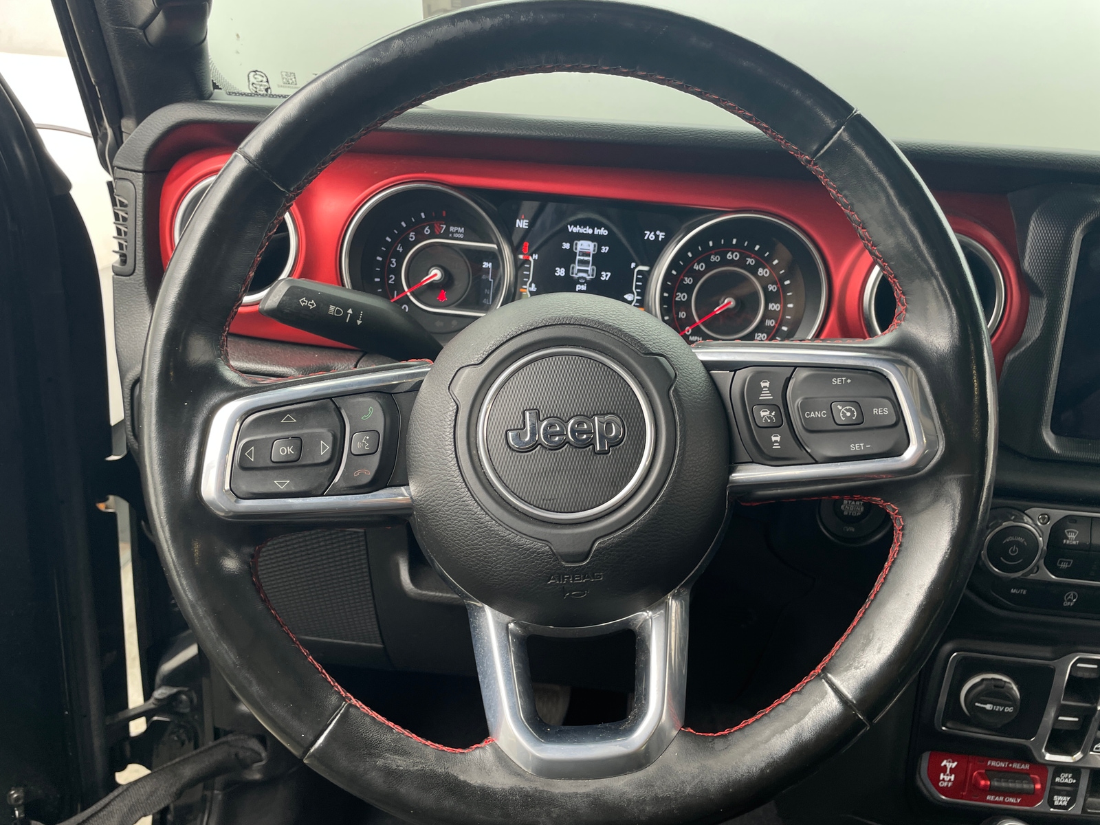 Thumbnail: 2022 Jeep Wrangler - 5