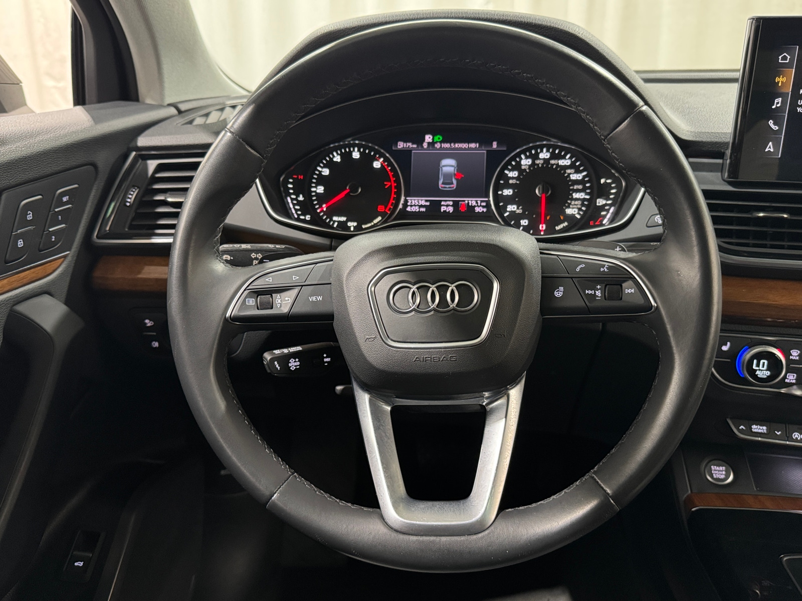 Thumbnail: 2023 Audi Q5 - 4