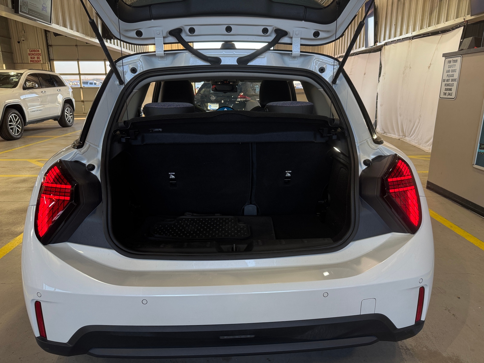 Thumbnail: 2025 MINI Cooper Hardtop - 7