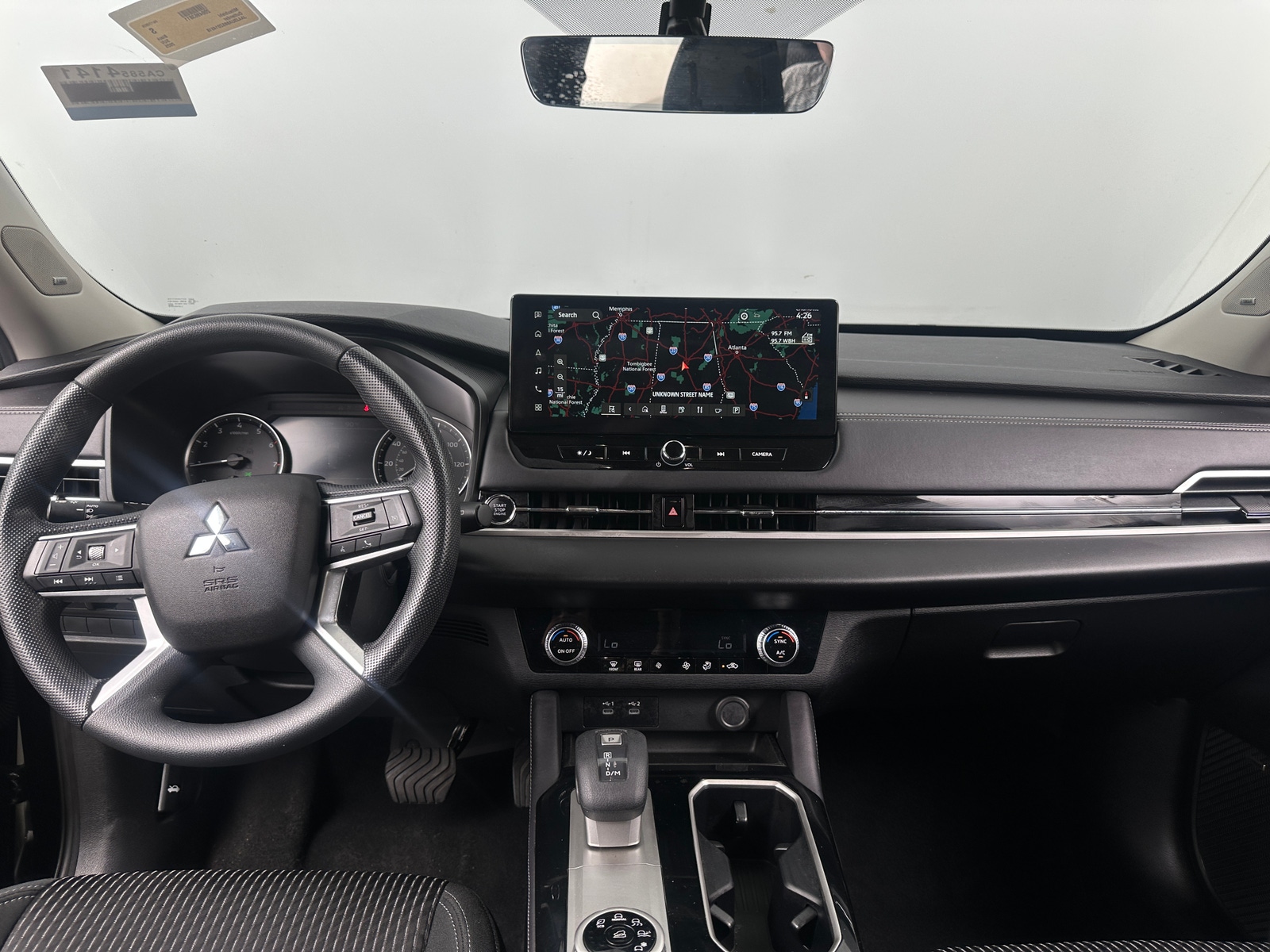 Thumbnail: 2025 Mitsubishi Outlander - 3