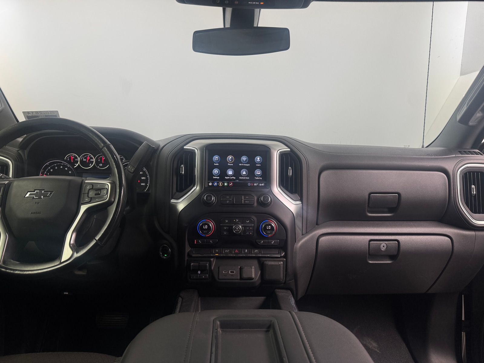 Thumbnail: 2021 Chevrolet Silverado 1500 - 3