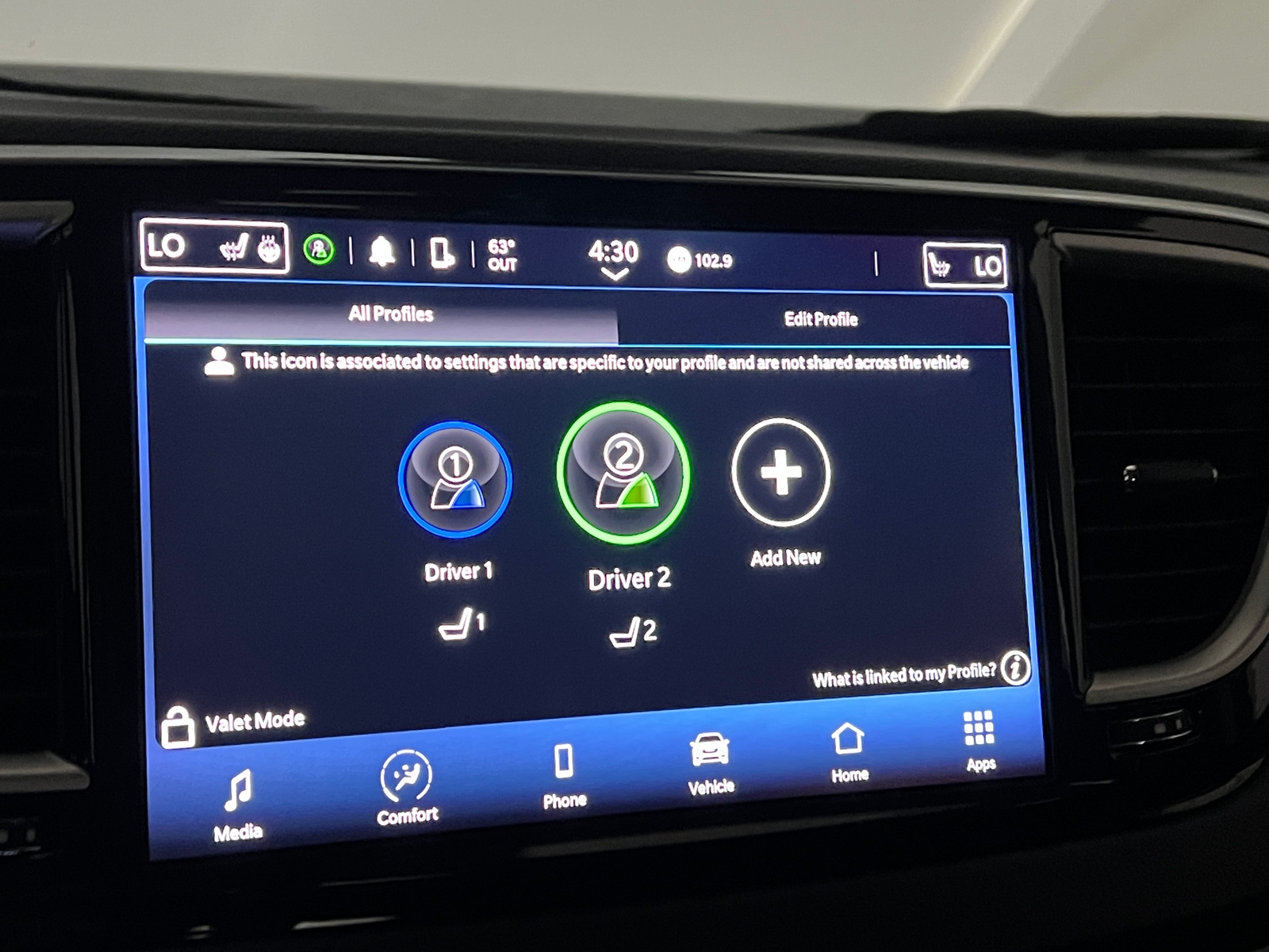 Thumbnail: 2024 Chrysler Pacifica - 3