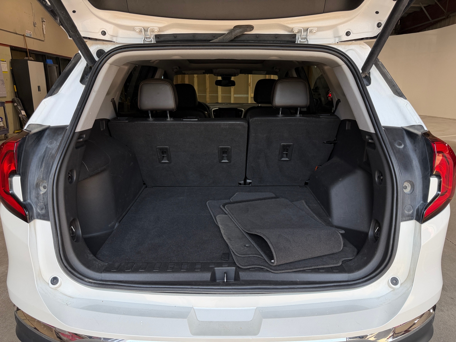 Thumbnail: 2021 GMC Terrain - 6